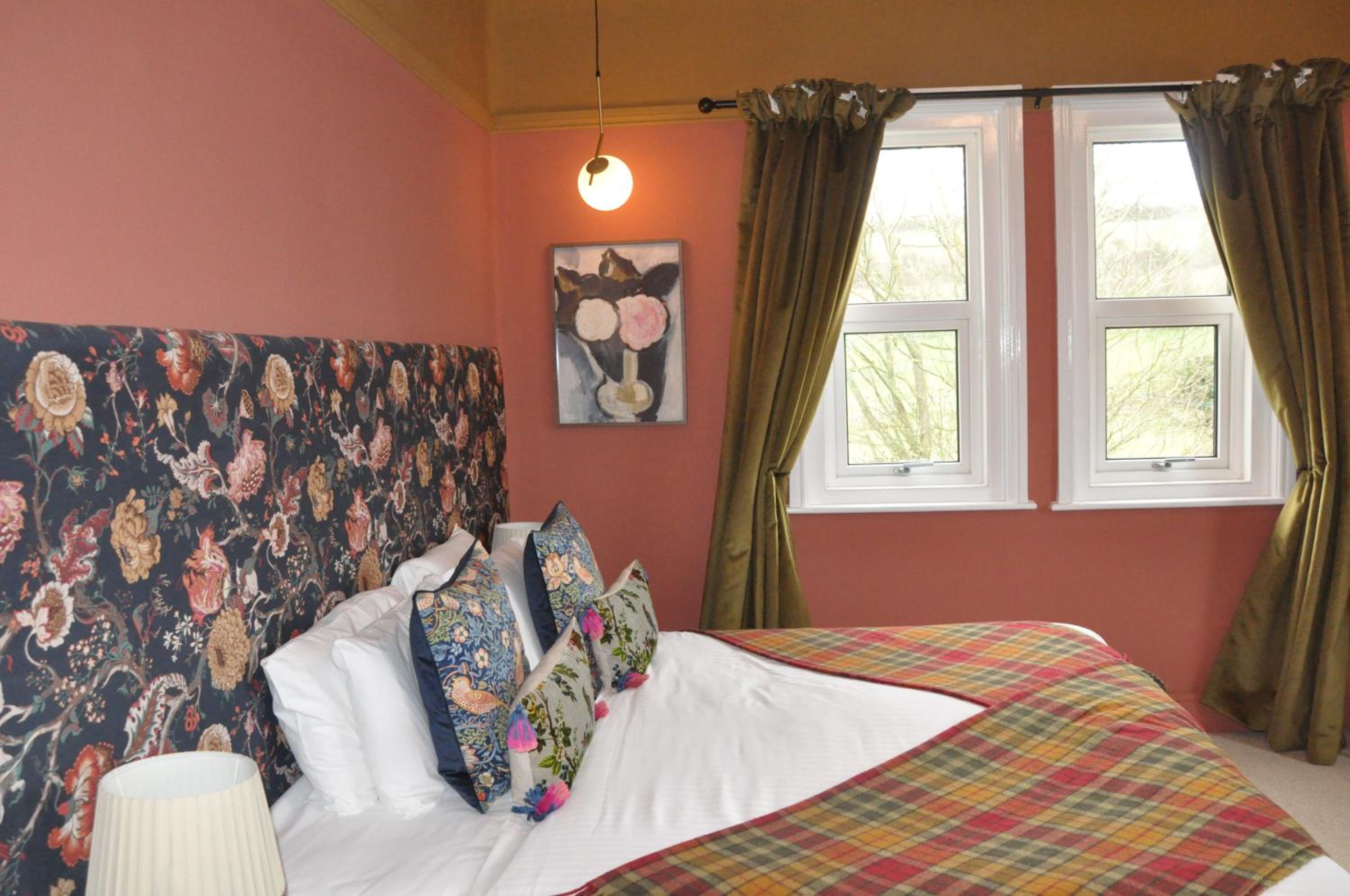 Deluxe Double Room with Sea View - Photo 12