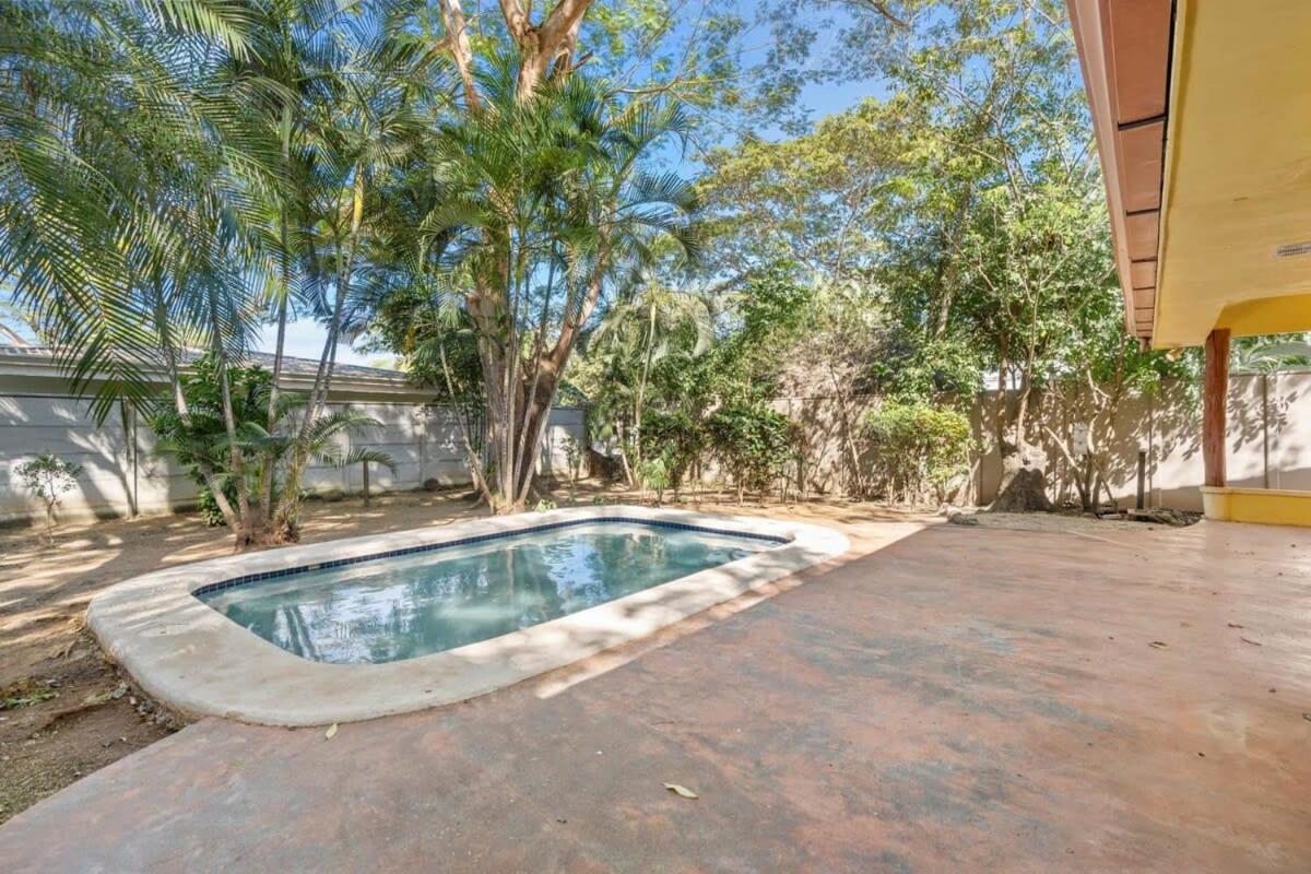 Villa photo 2