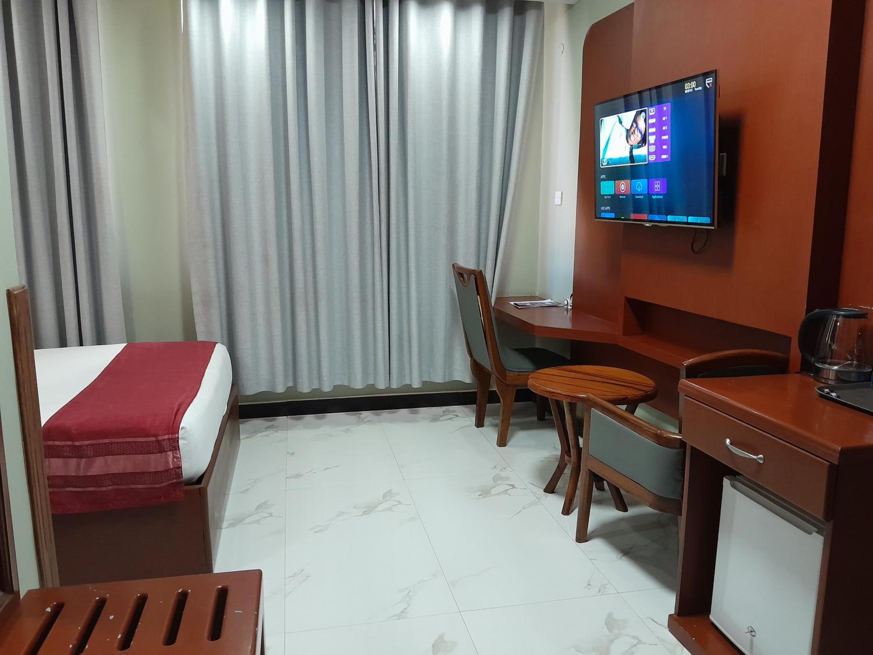 Executive Suite