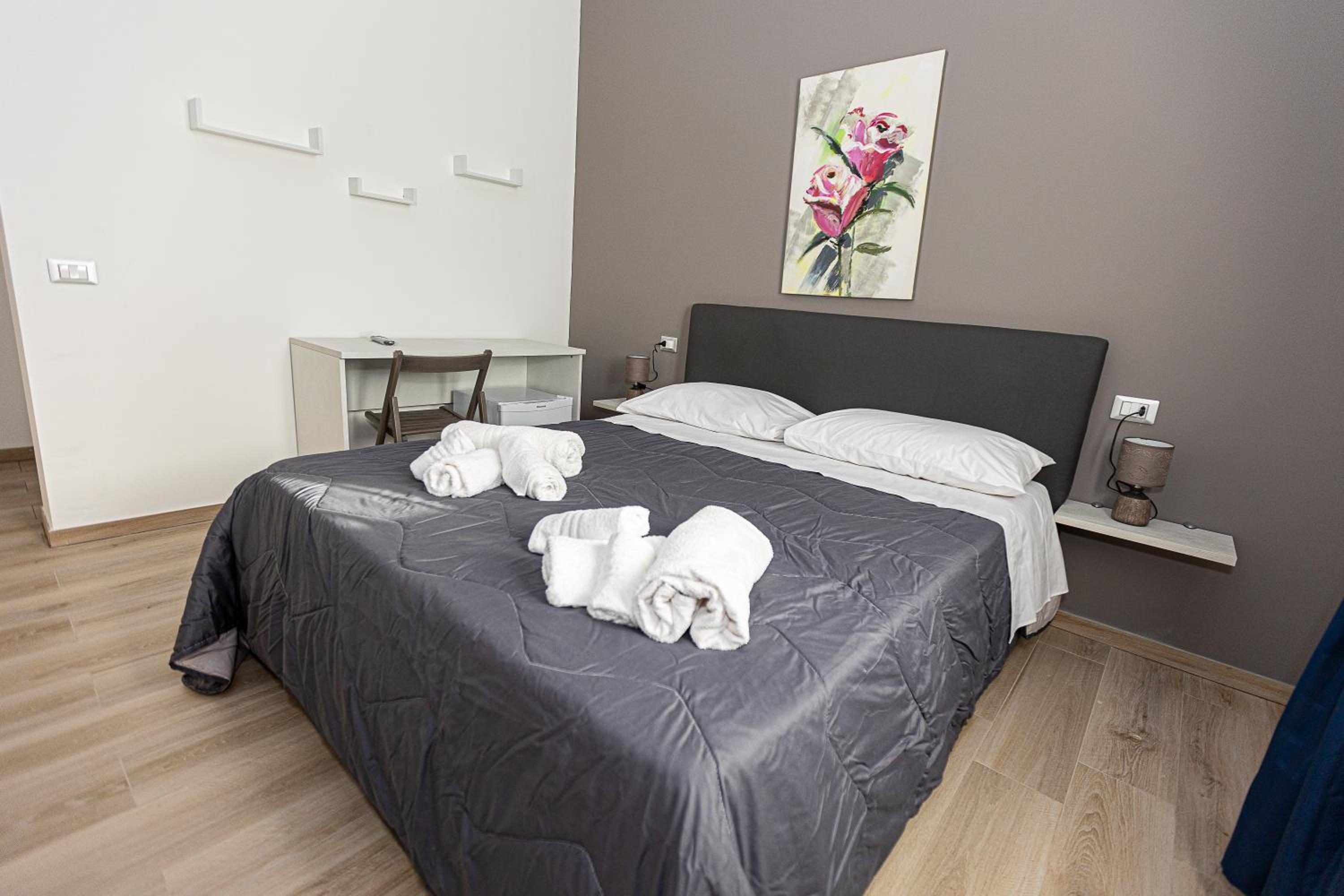 Double Room with Private Bathroom photo 1