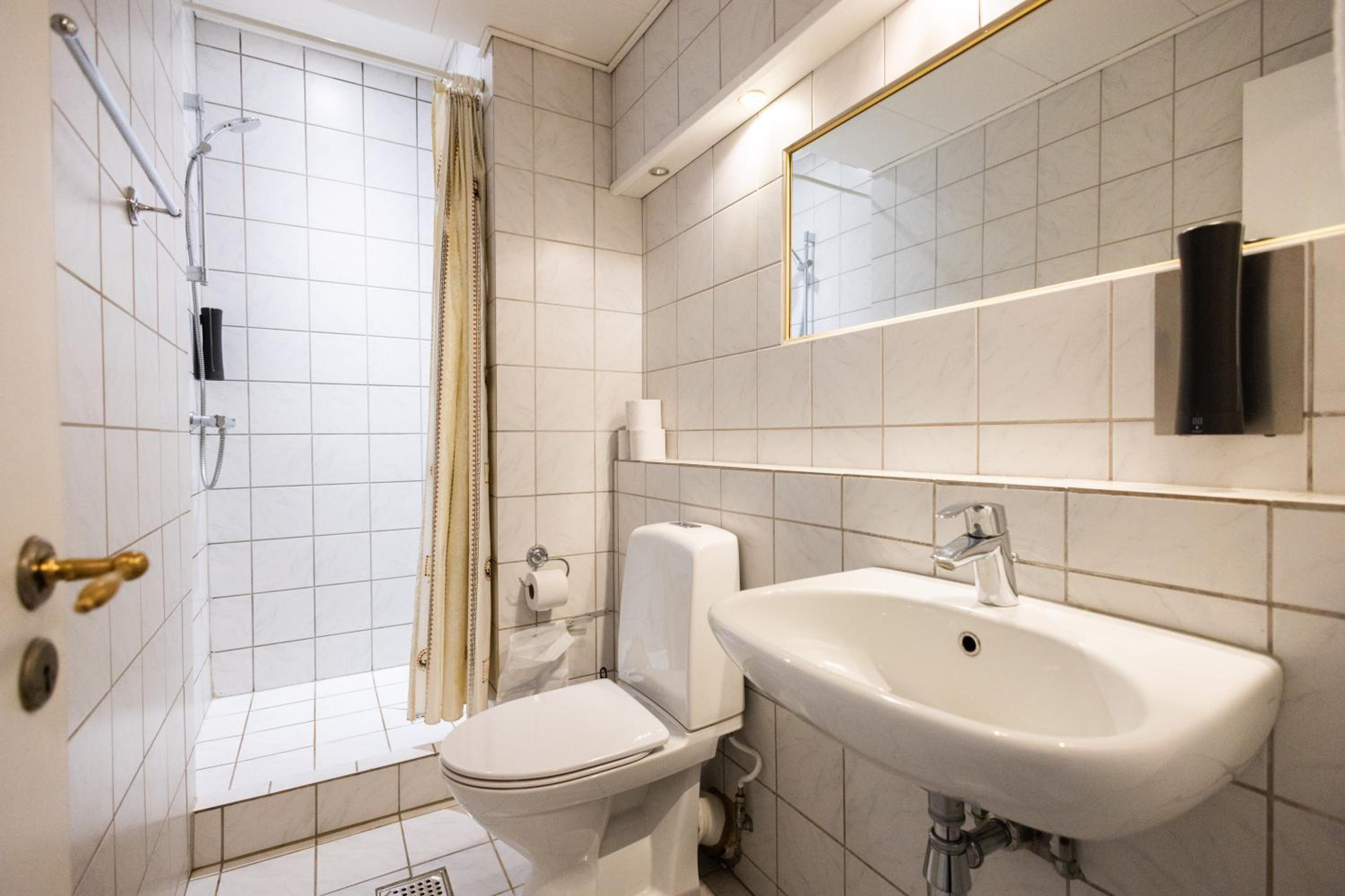 Double or Twin Room photo 2