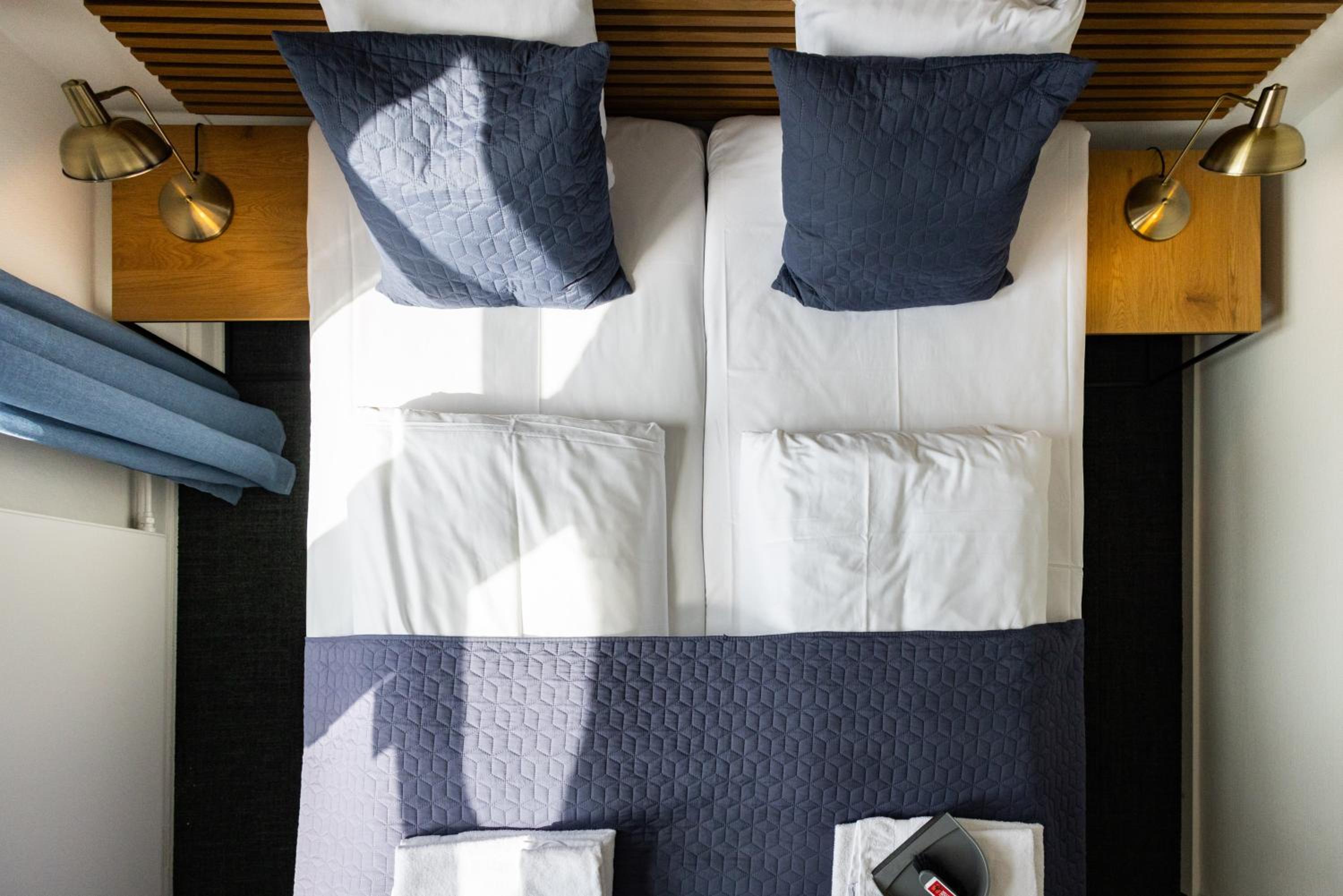 Budget Double Room photo 2