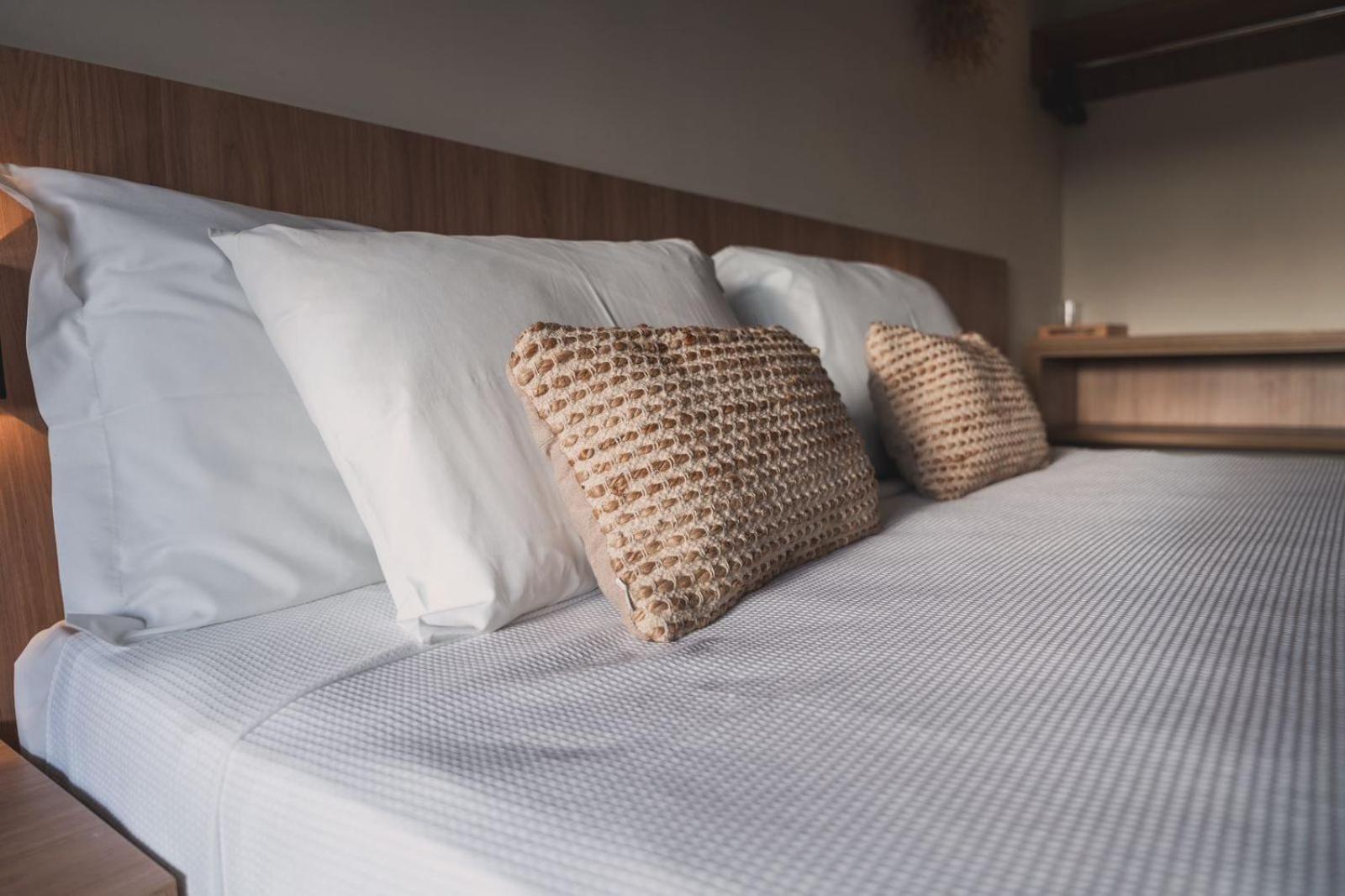 Deluxe Double Room with Balcony and Sea View photo 1