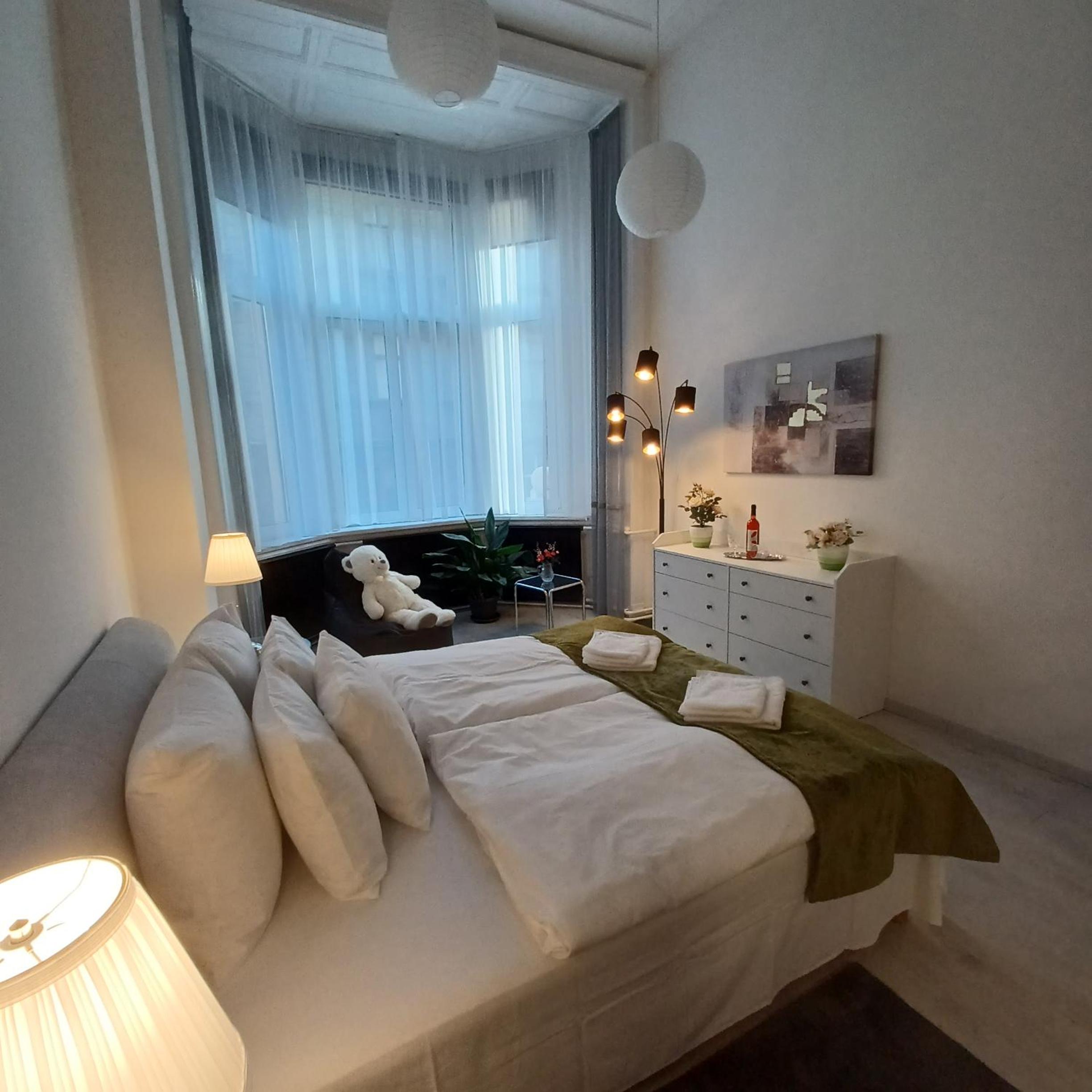 Two-Bedroom Apartment - Photo 34