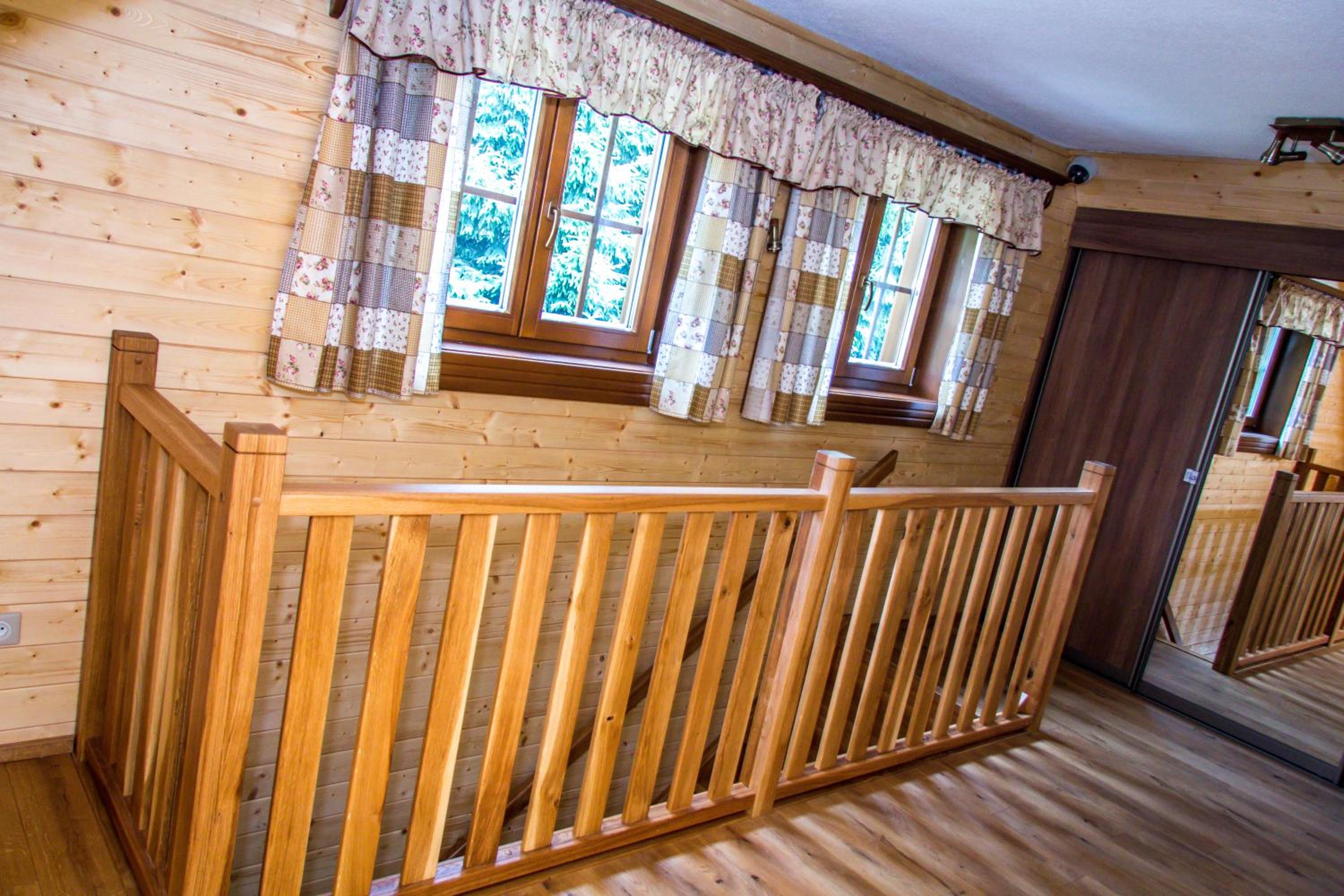 One-Bedroom Apartment - Photo 2