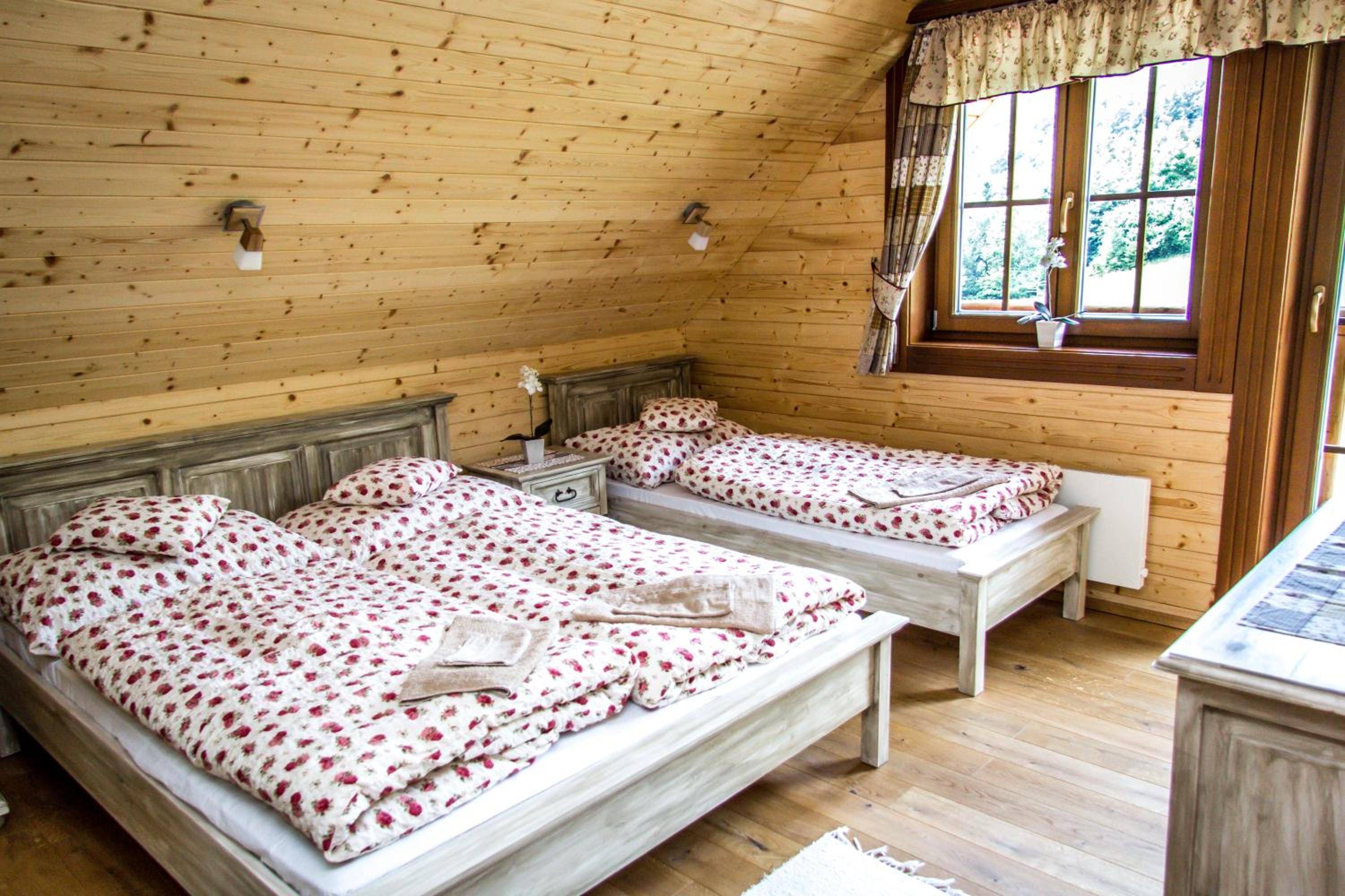 One-Bedroom Apartment - Photo 9