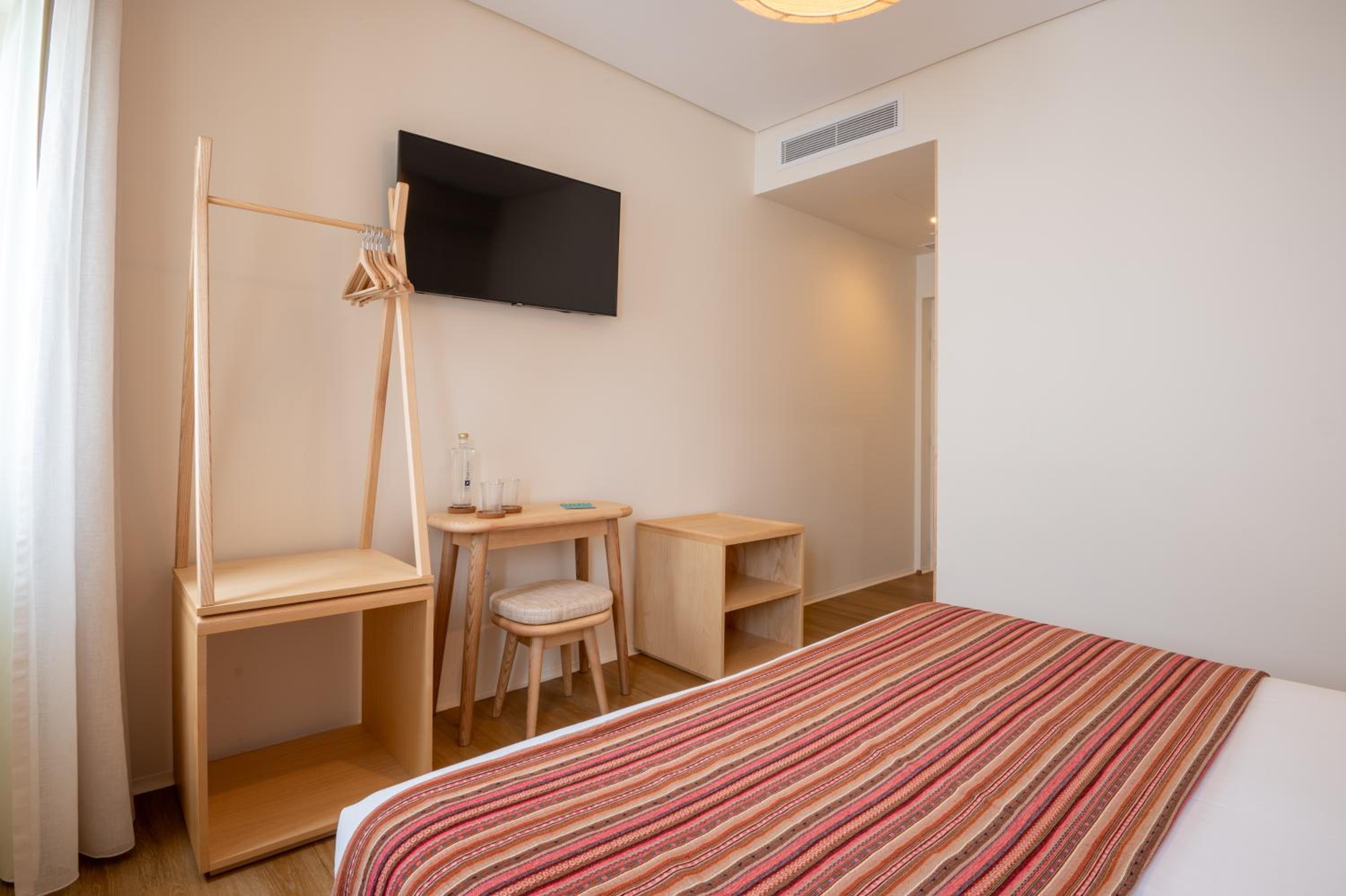 Double Room - Photo 6
