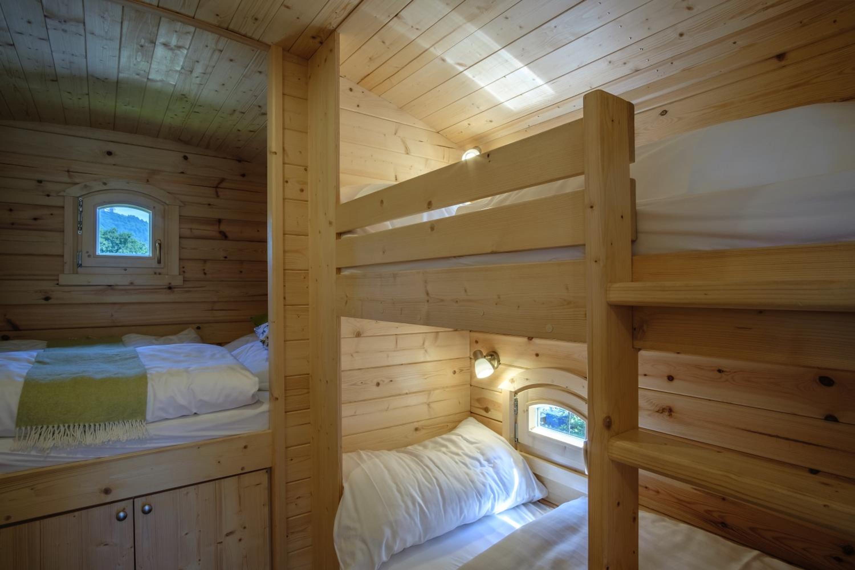 Circus Caravan (with private Shower and WC) photo 1