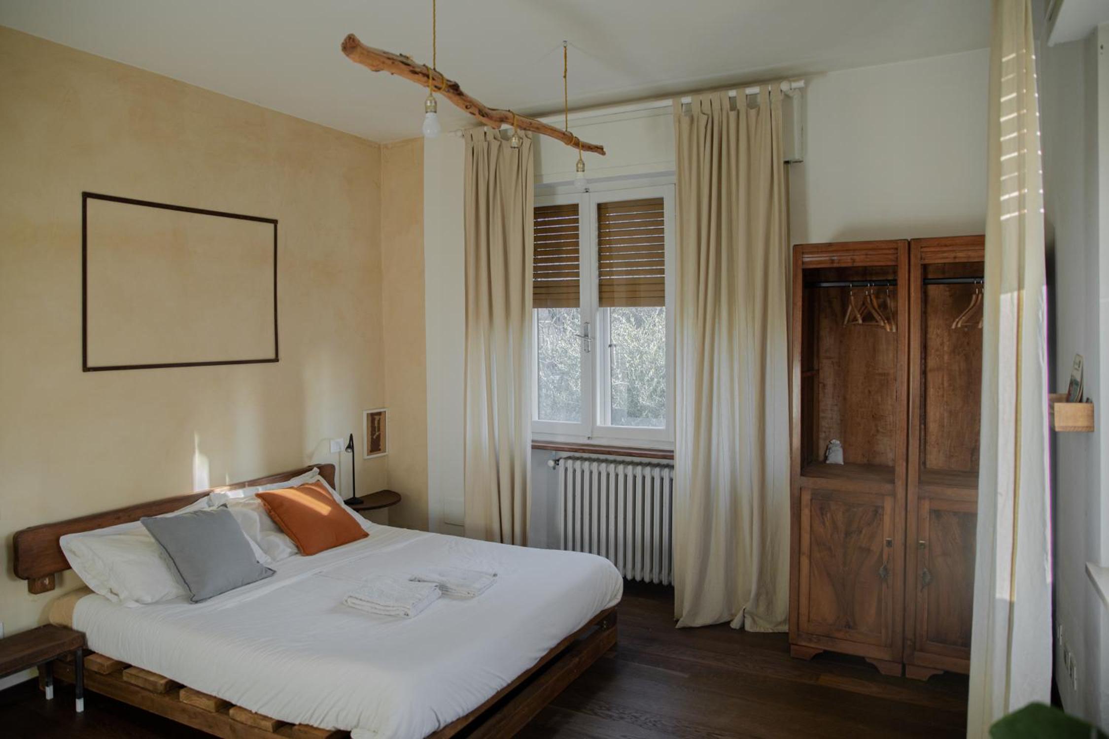 Double Room with Private Bathroom - Photo 5