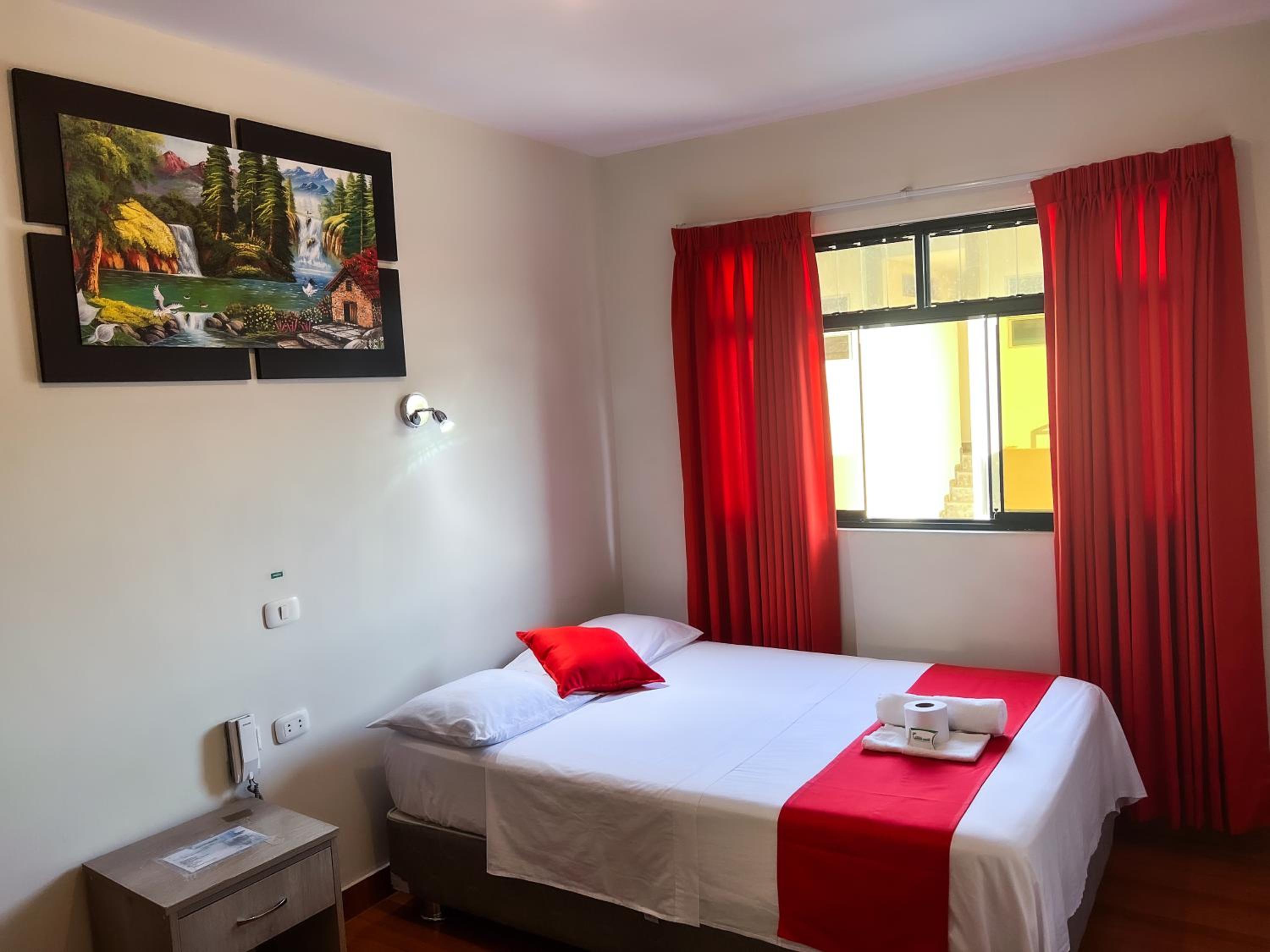 Large Single Room photo 2