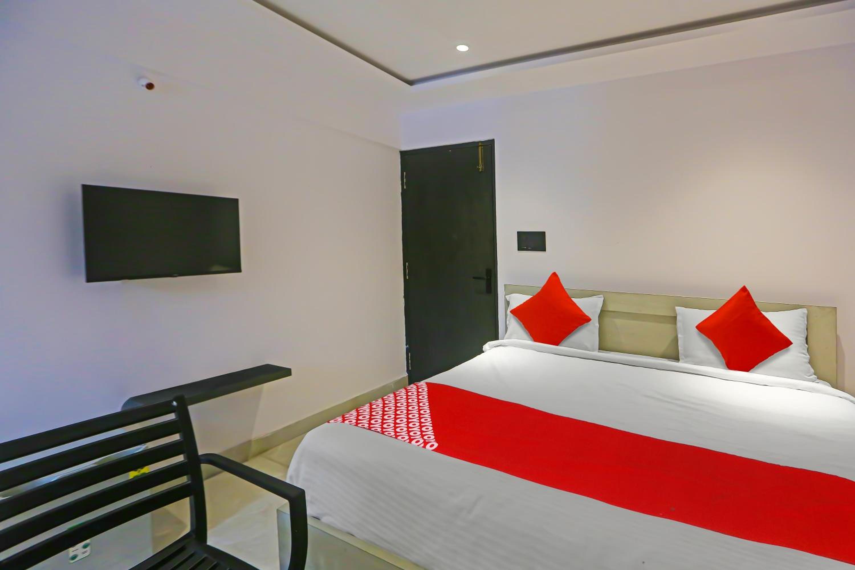 Standard Double Room photo 2