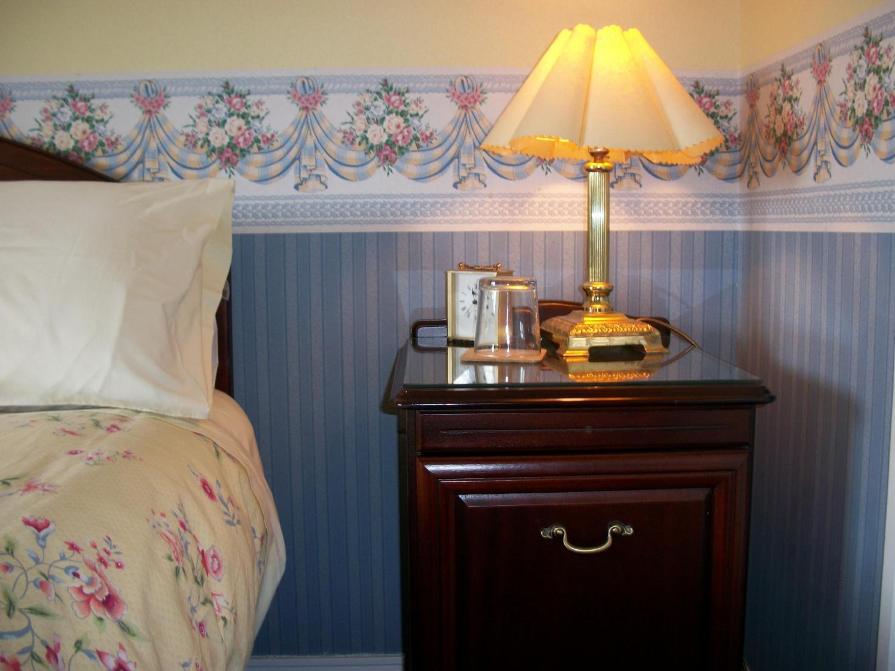 Triple Room with Private Bathroom - Photo 3