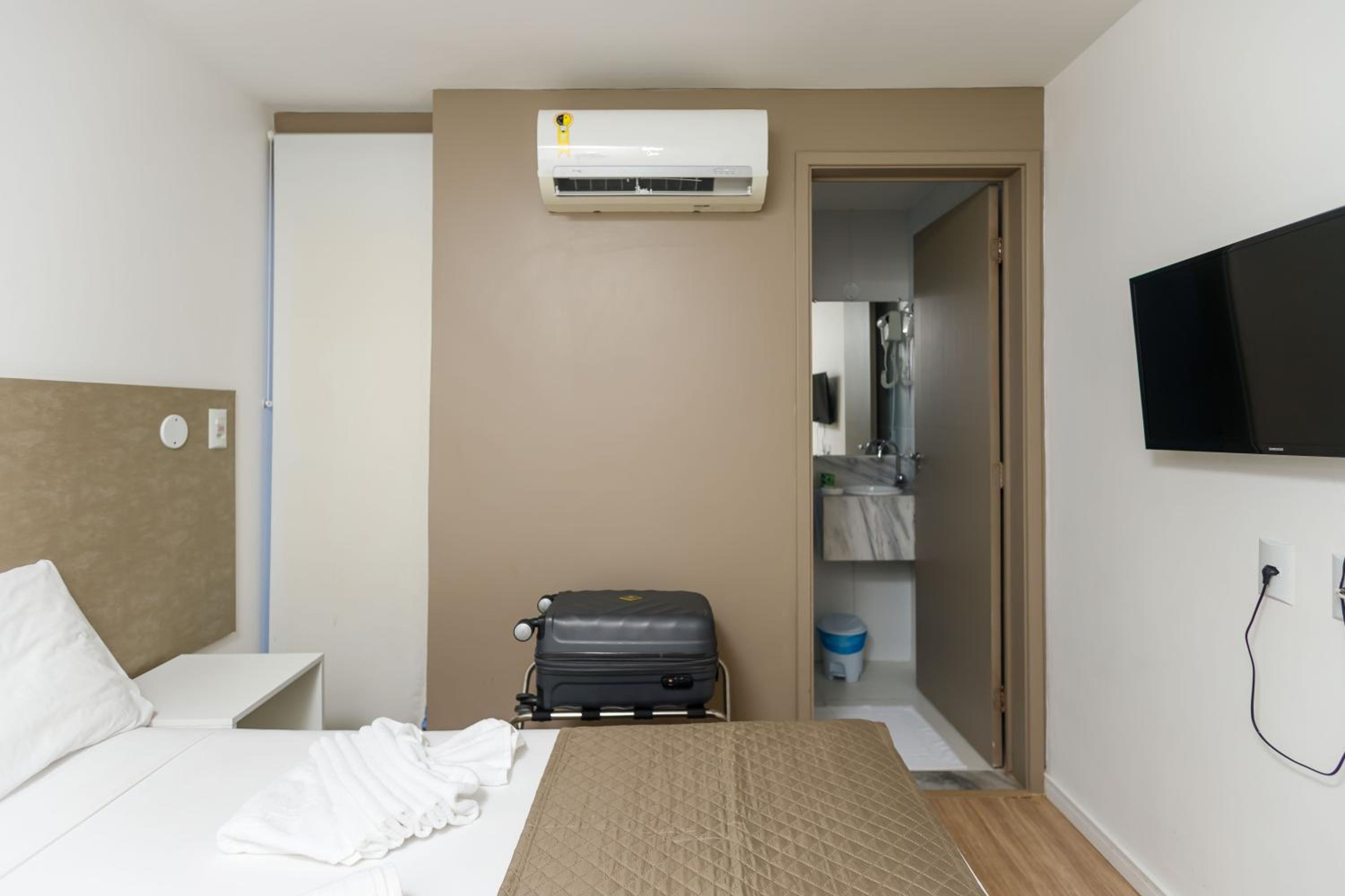 Double Room - Photo 13