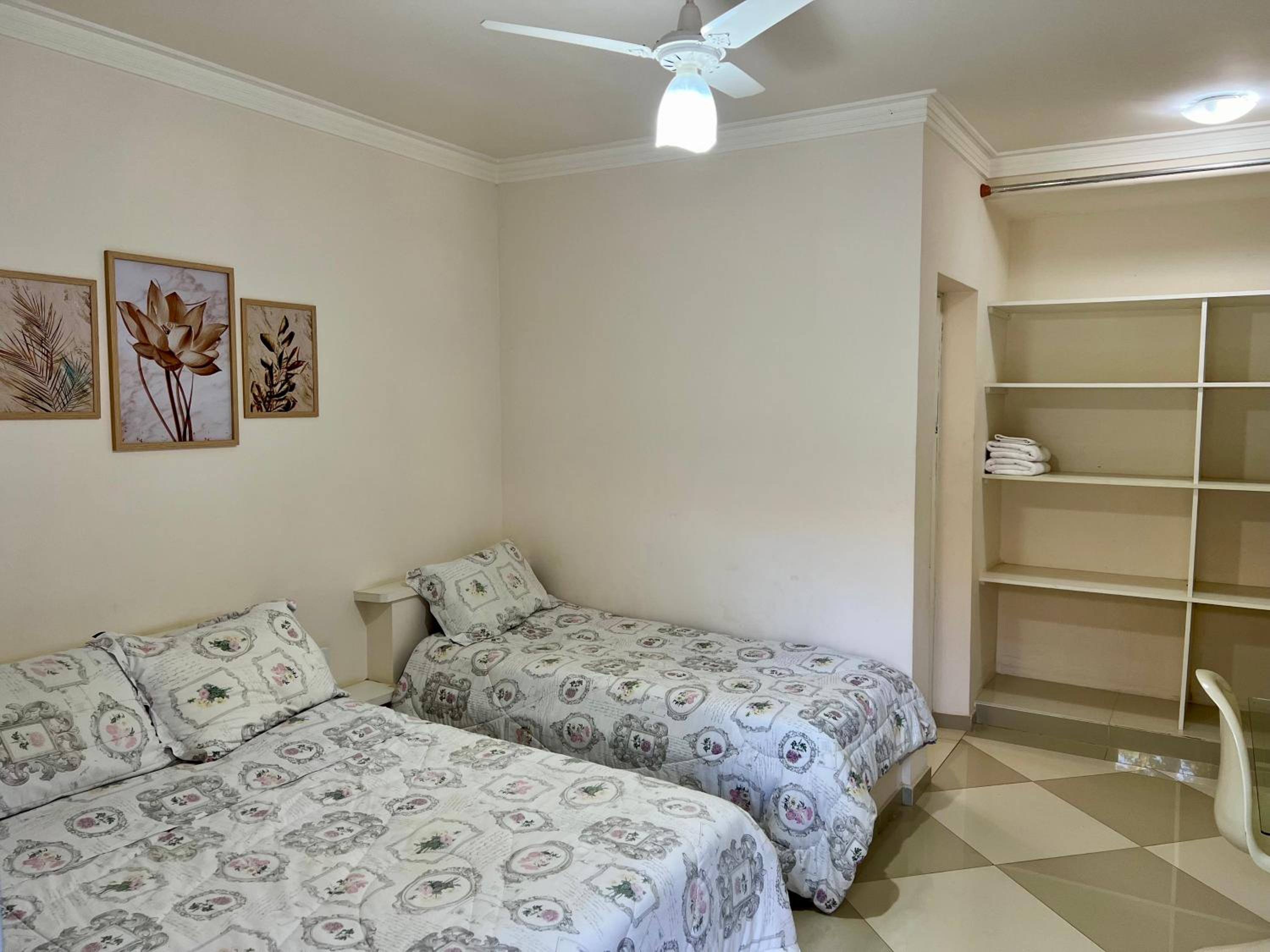 Suite - Photo 2