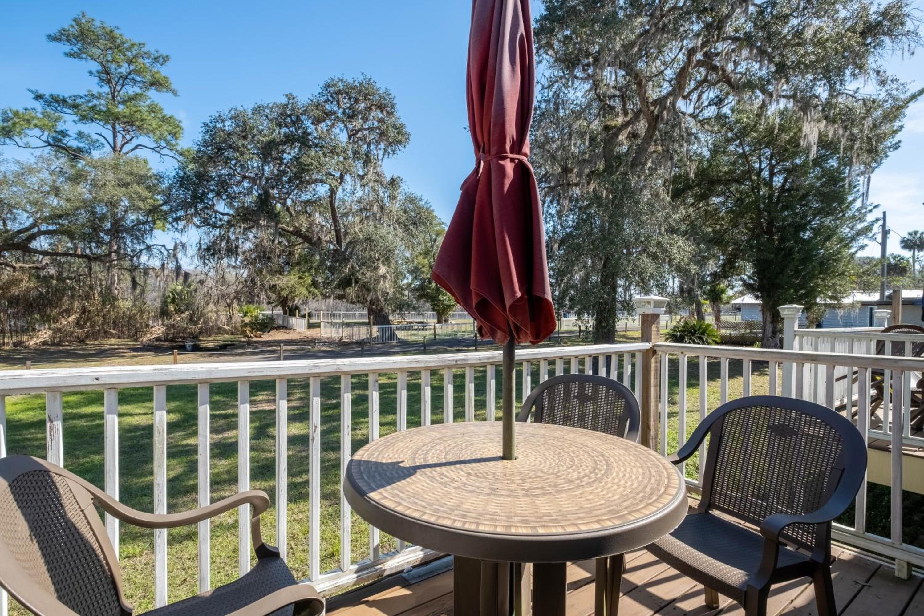 Deluxe Double or Twin Room with Balcony photo 3