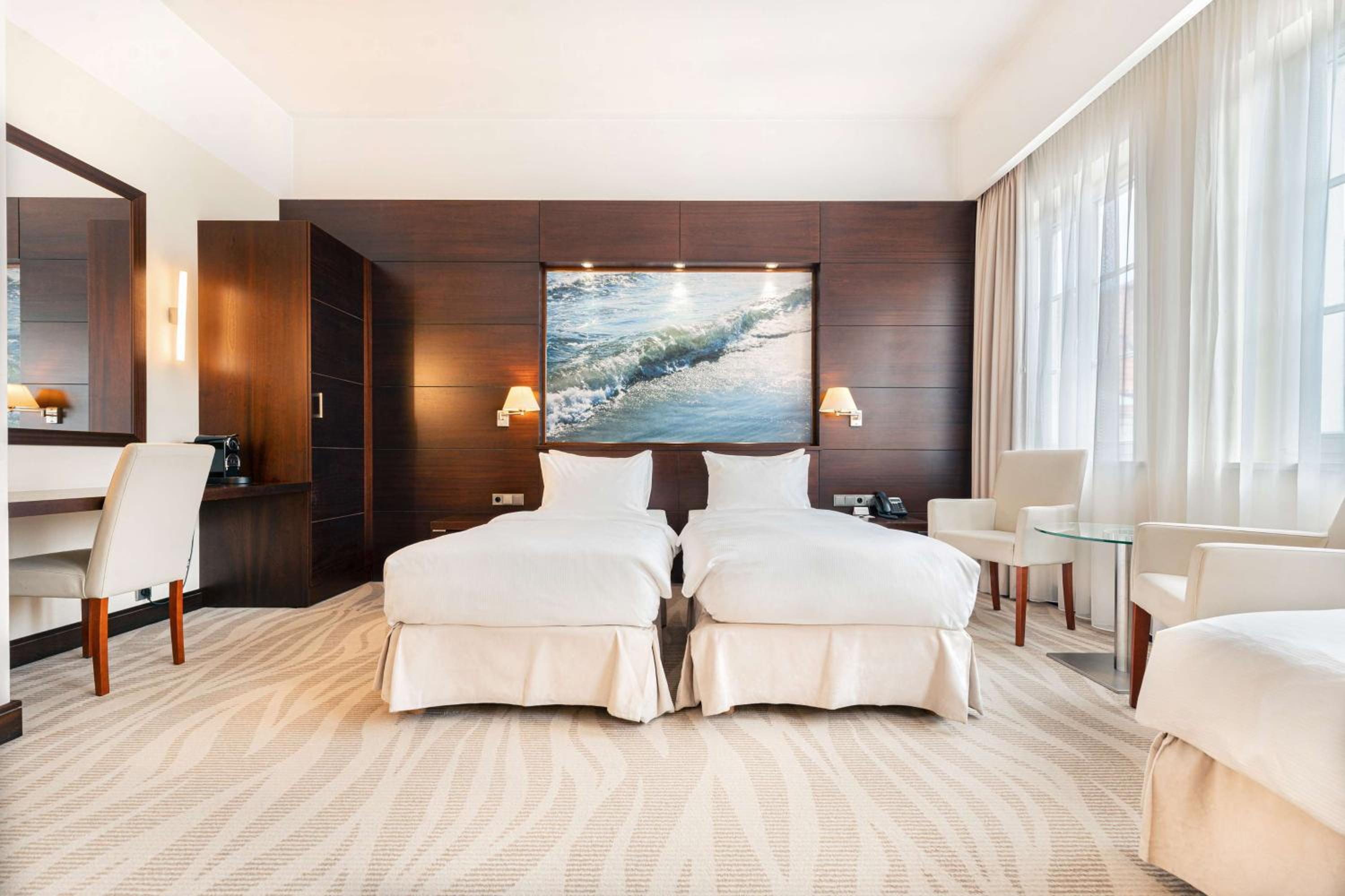 Premium Room - Photo 4