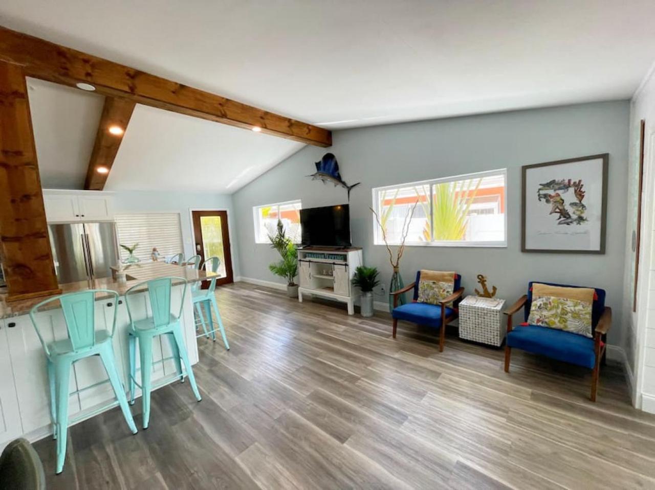 Four-Bedroom House photo 1