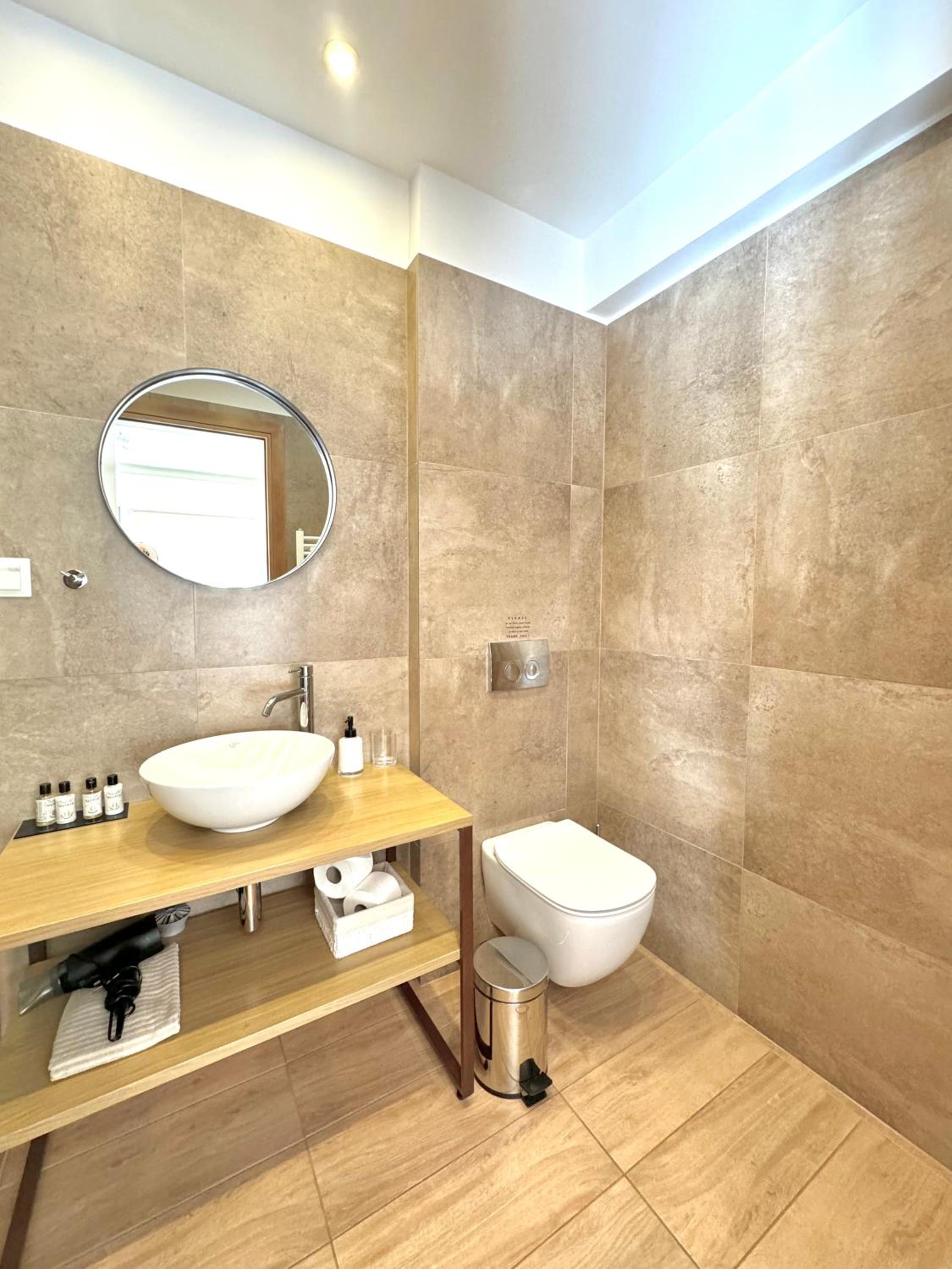 Deluxe Double Or Twin Room With Balcony photo 3