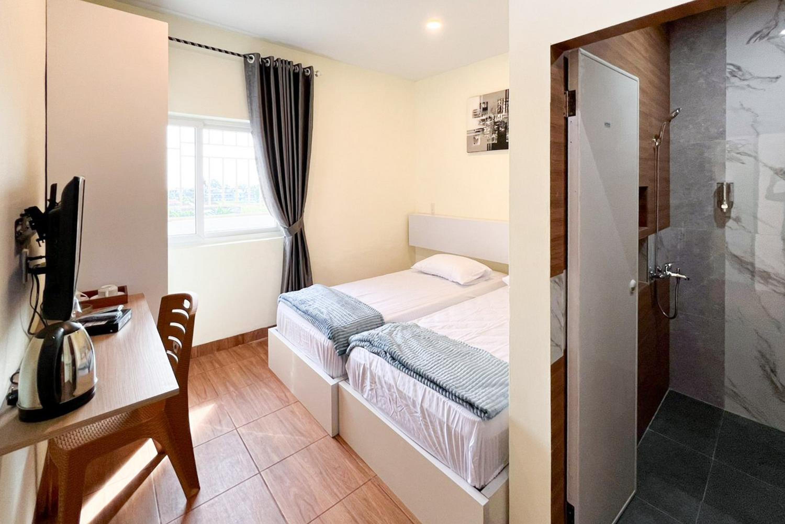 Standard Twin Room photo 2