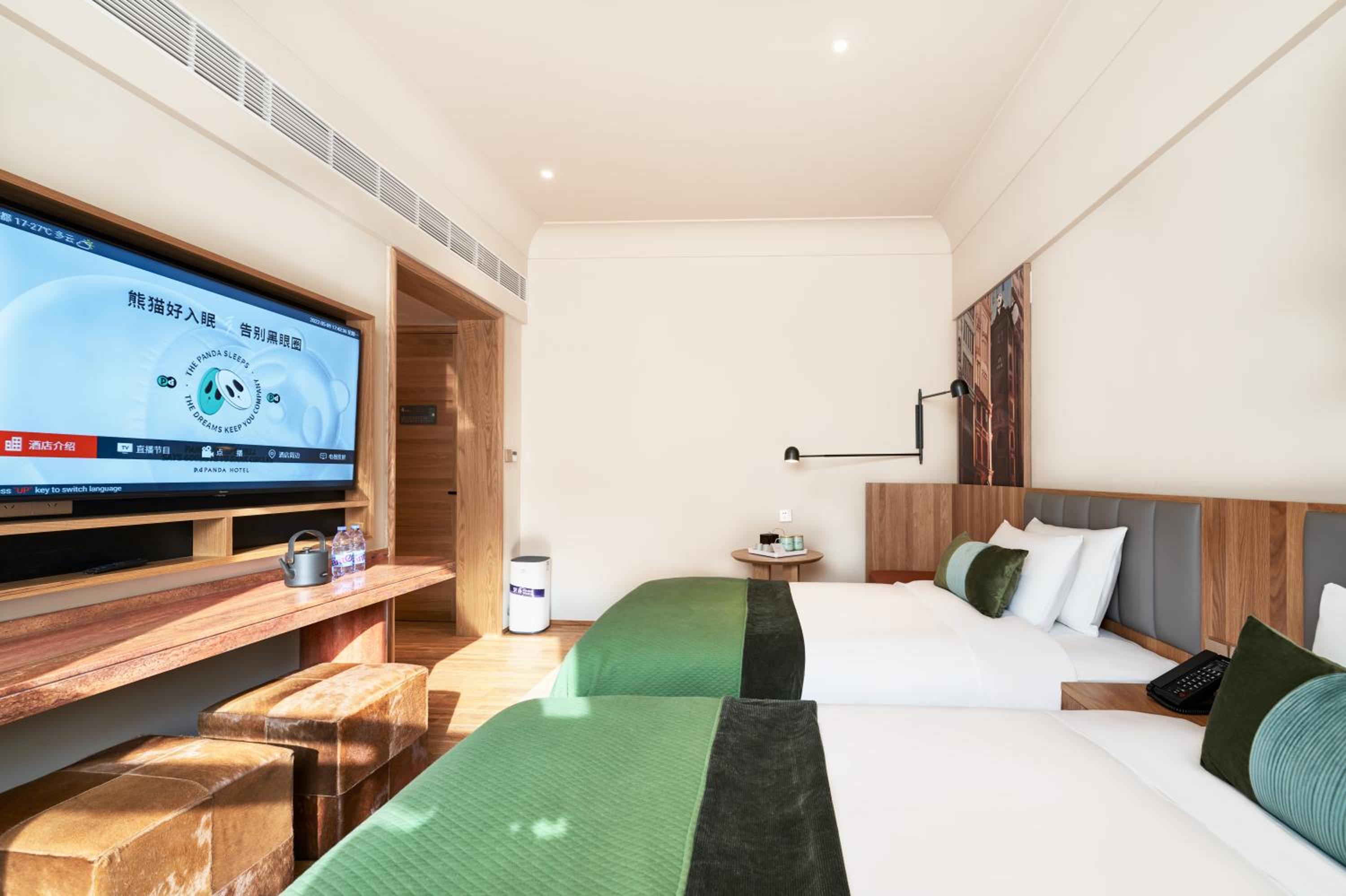 Deluxe Twin Room