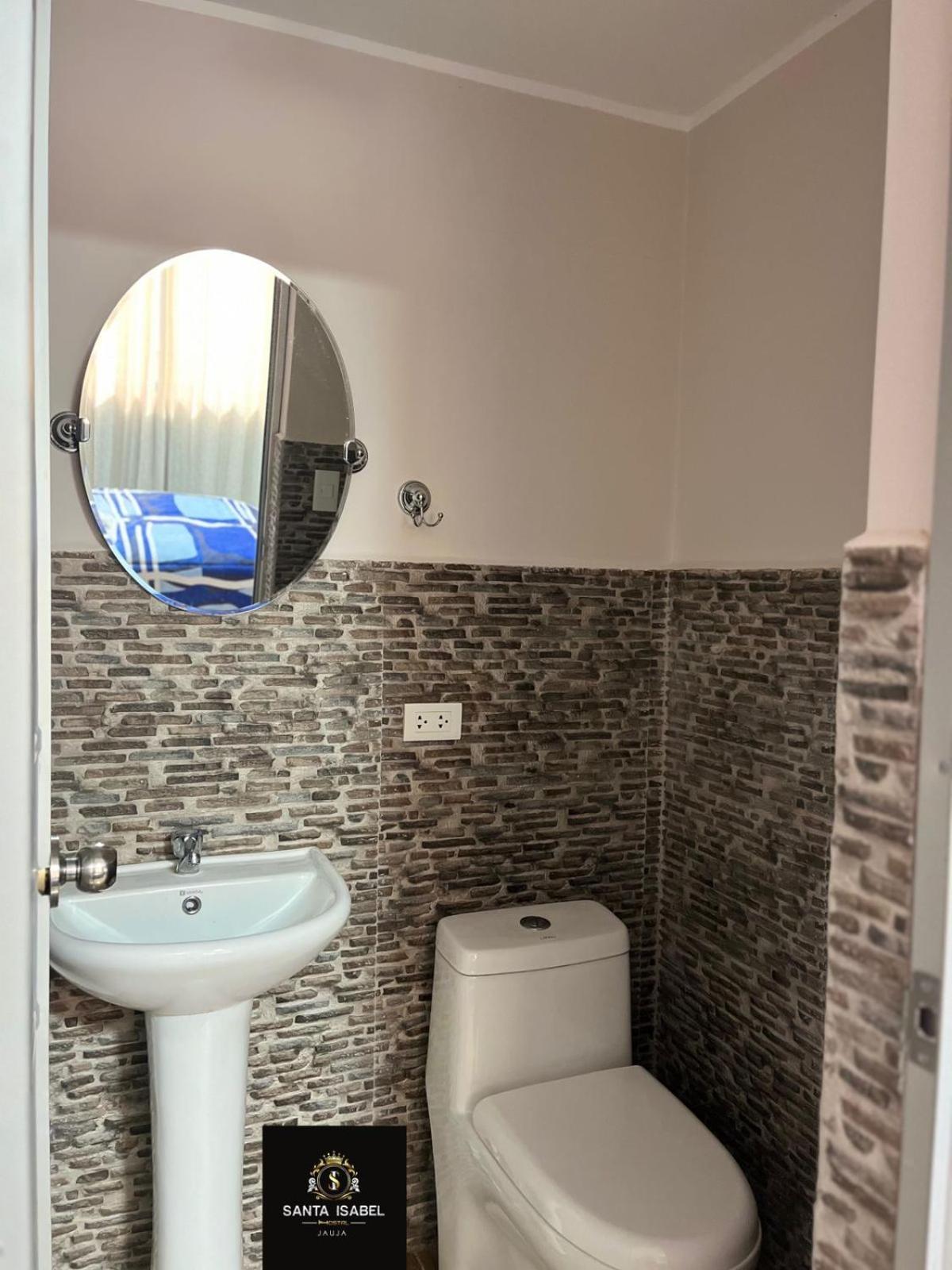 Single Room With Private Bathroom photo 2