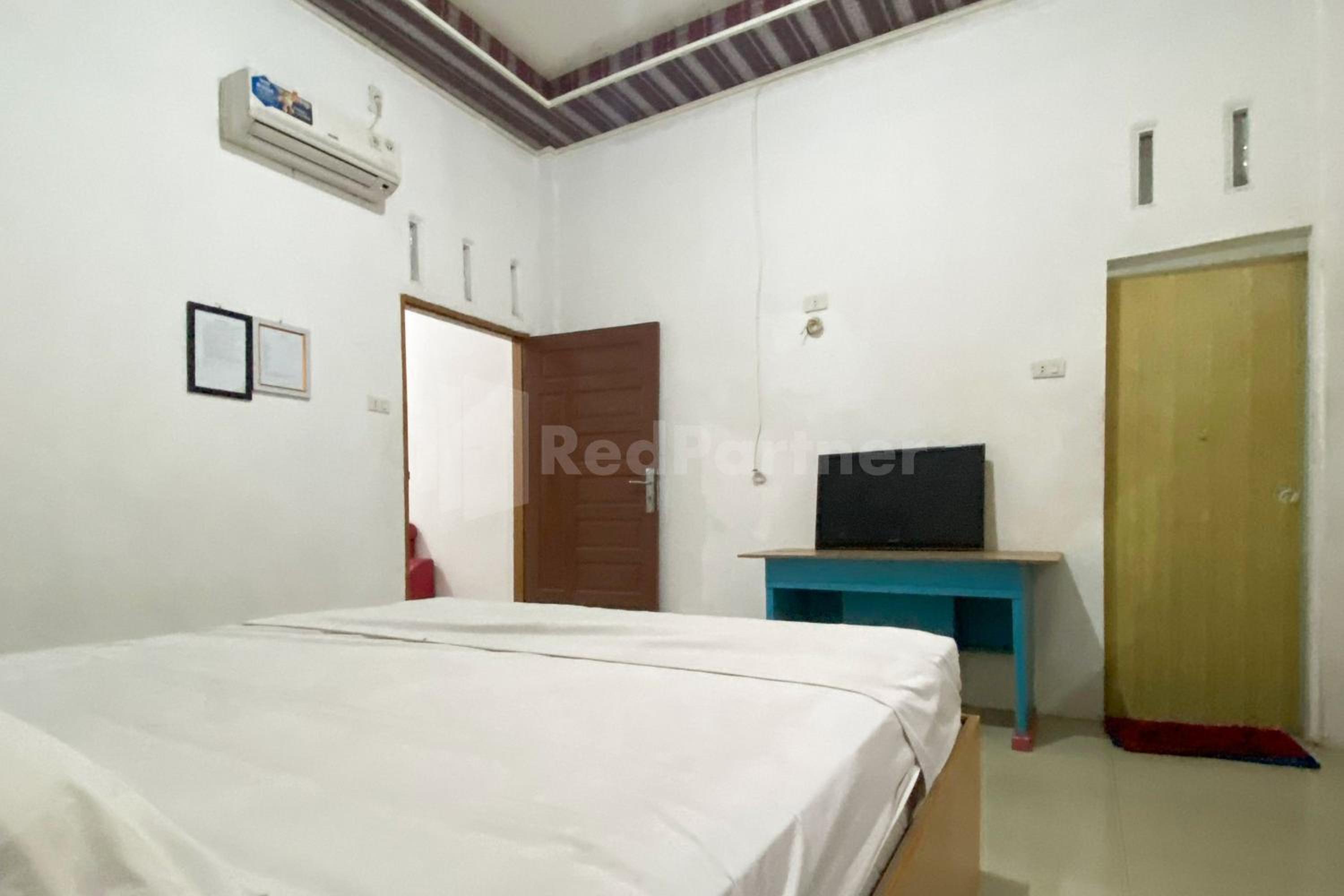 Standard Double Room photo 2