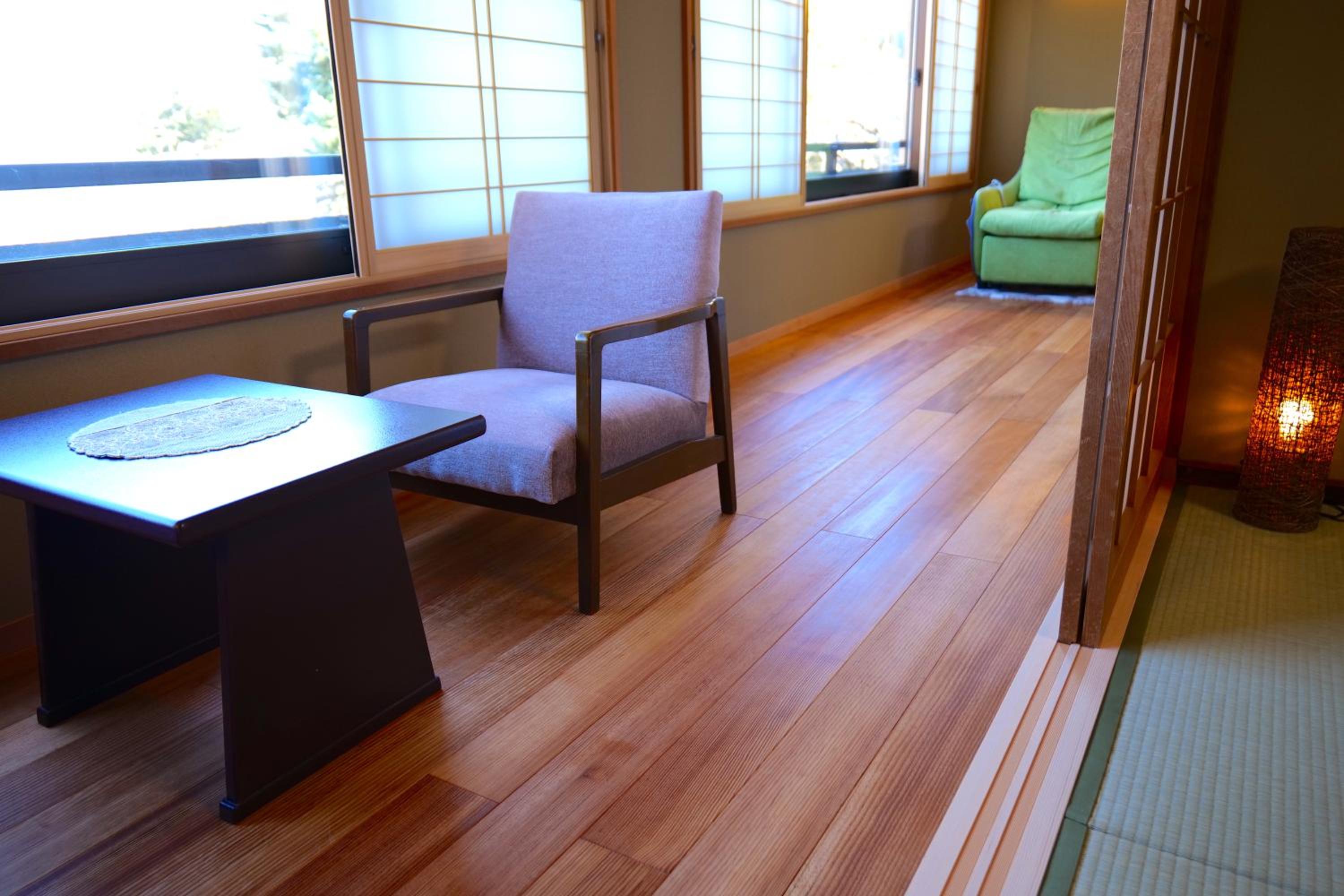 Deluxe Japanese-Style Room with Private Bathroom Garden View 2 floor thumbnail 6