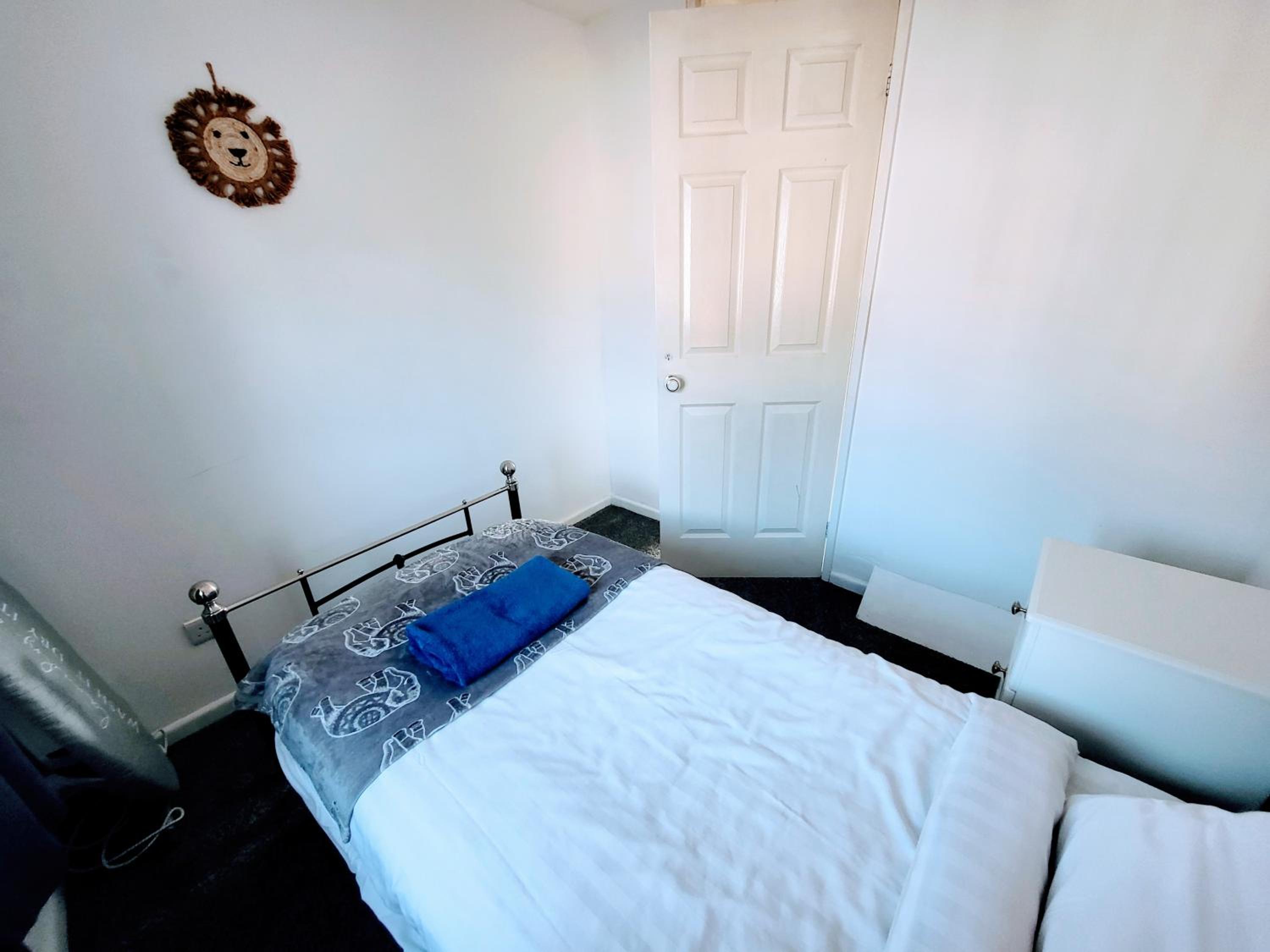 Single Room photo 3