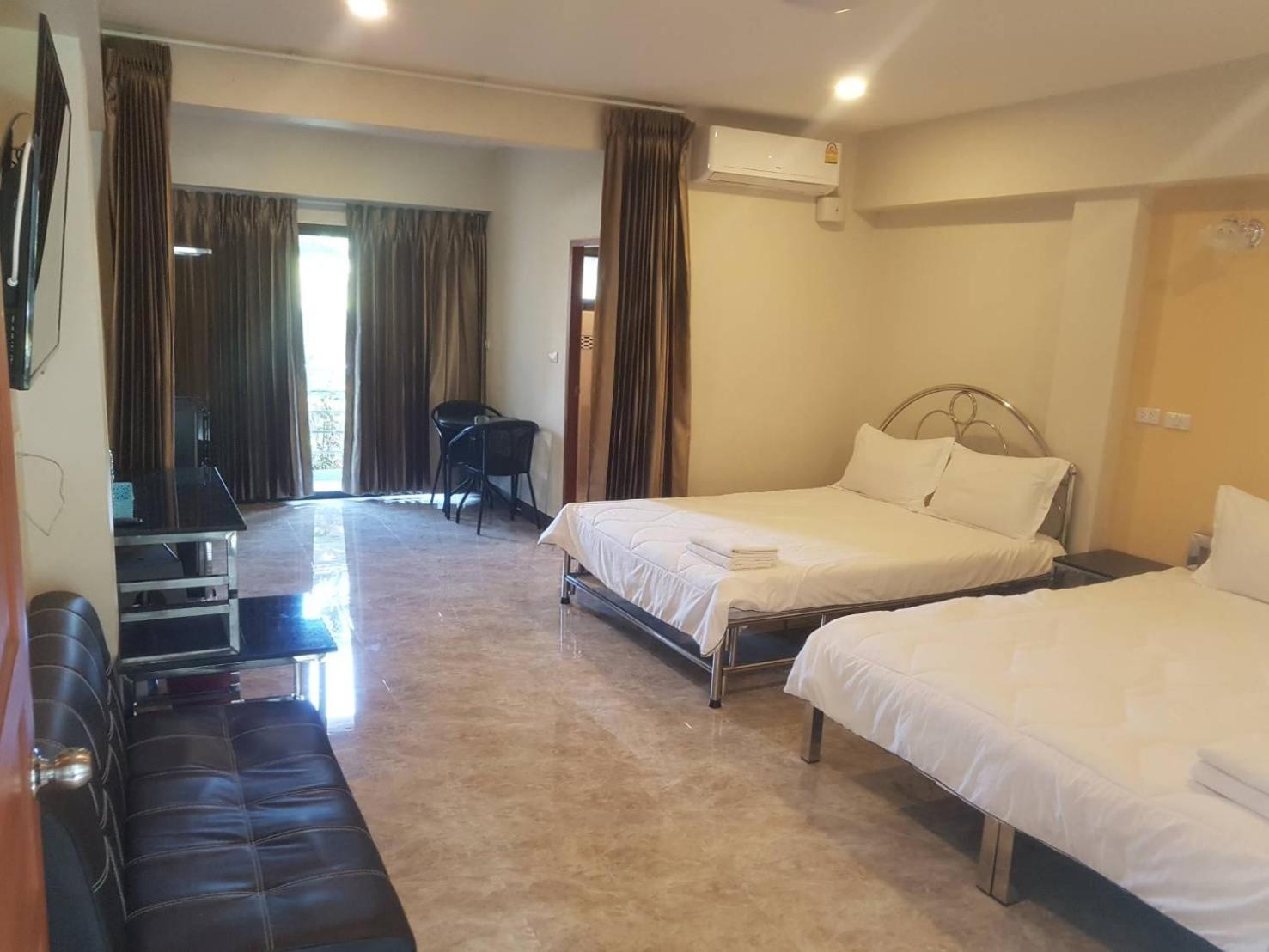 Apartment with Balcony - Photo 1
