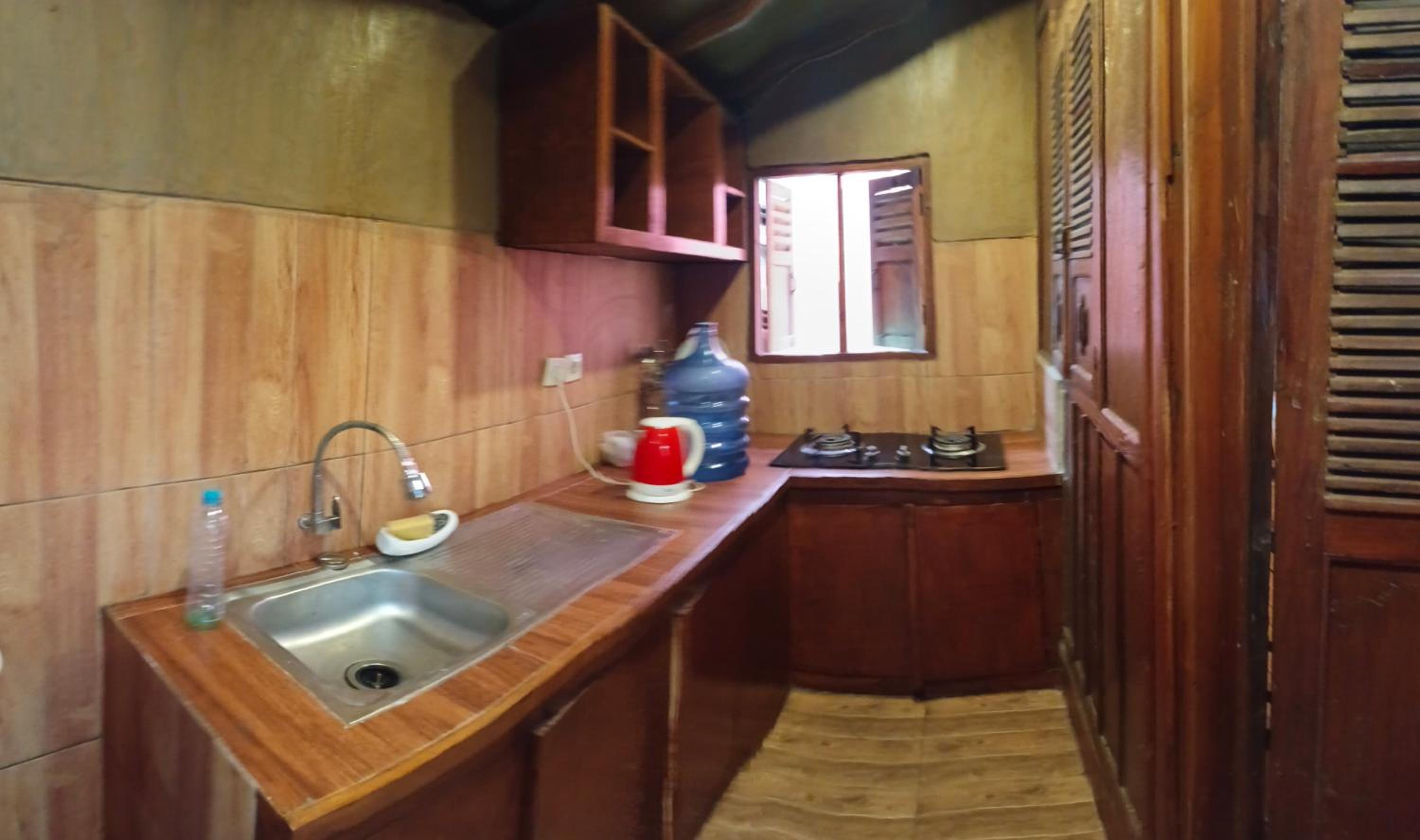 Villa photo 3