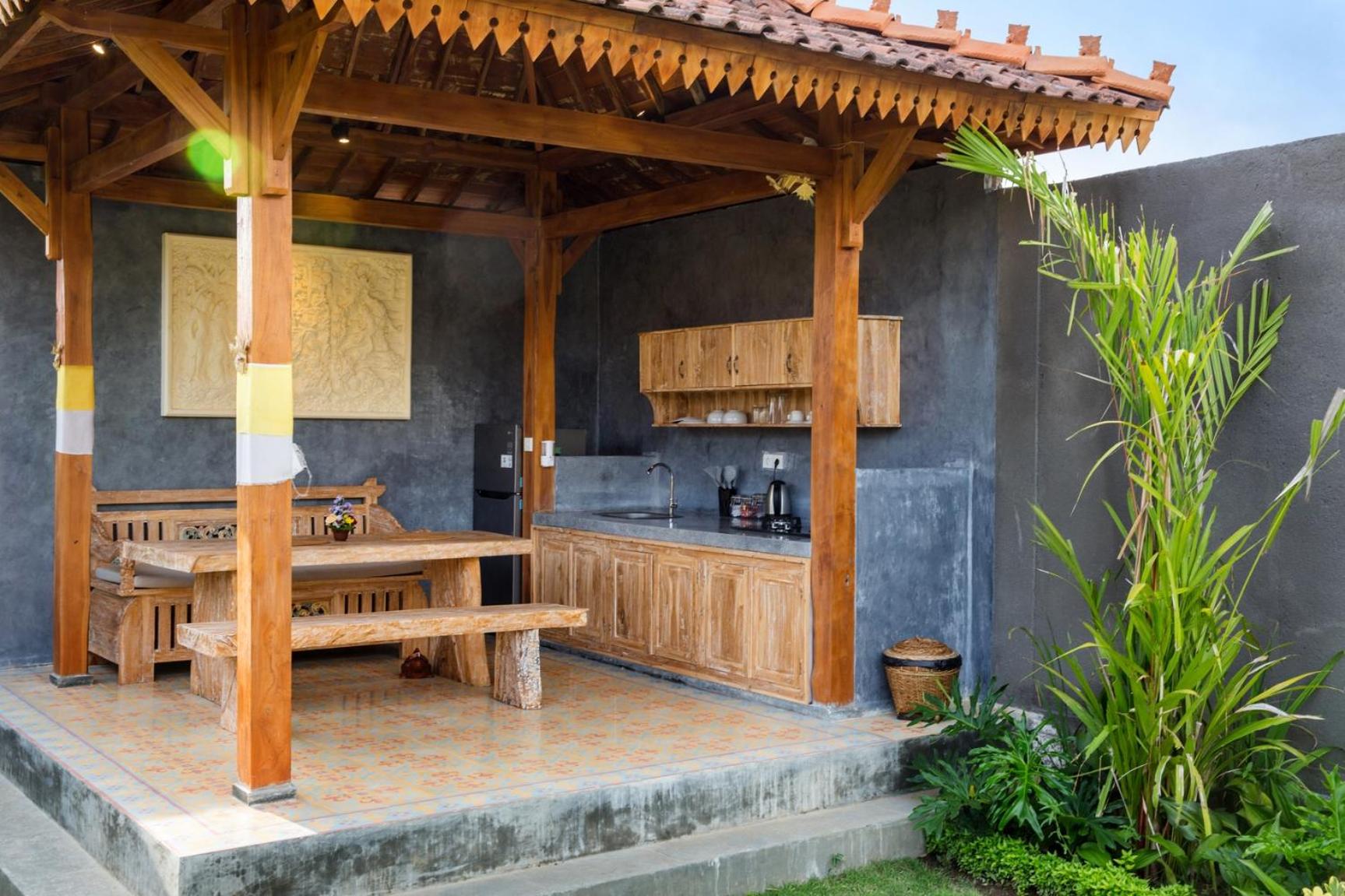 Villa with Private Pool - Photo 58