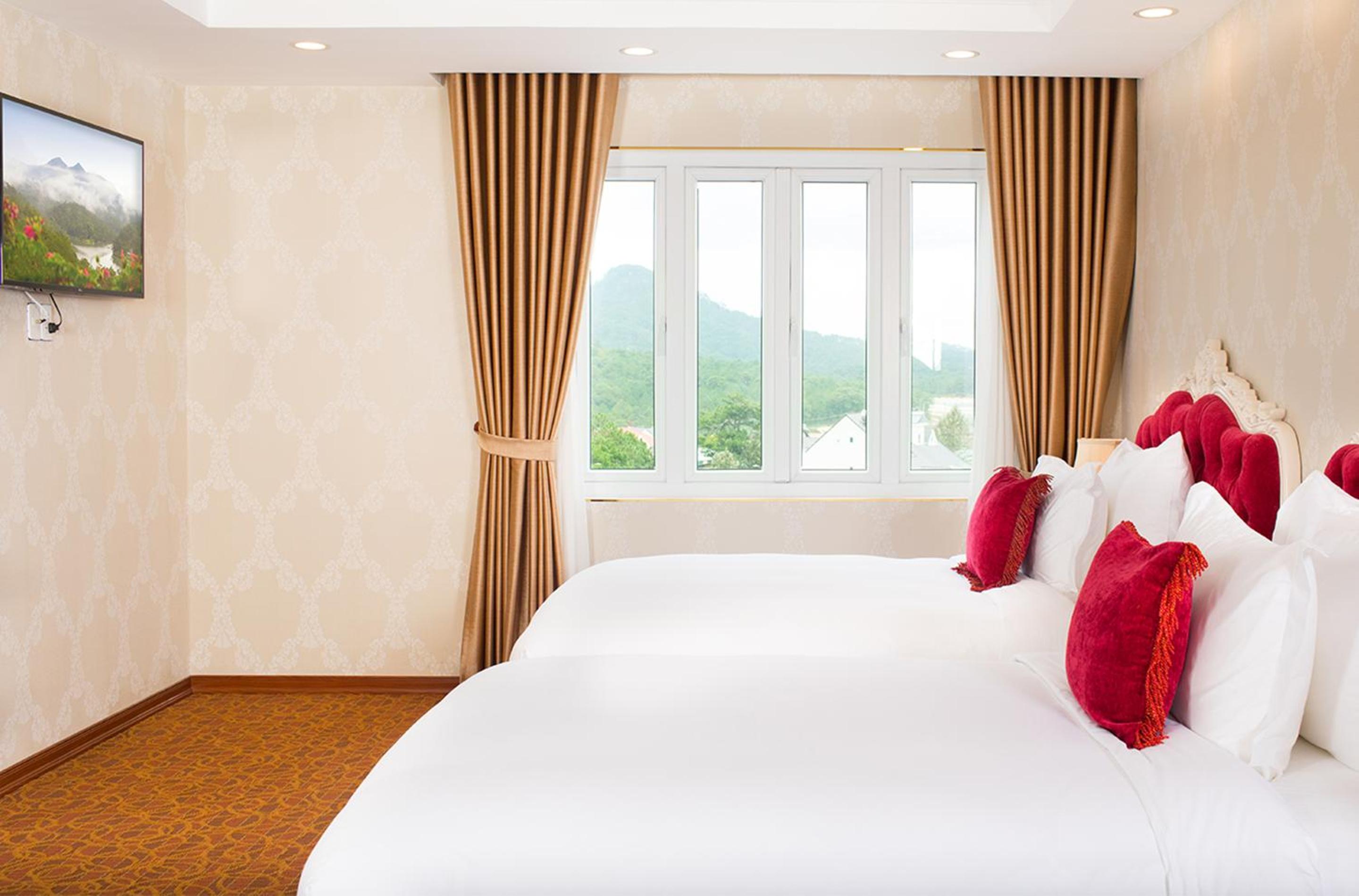 President Suite City and Valley View