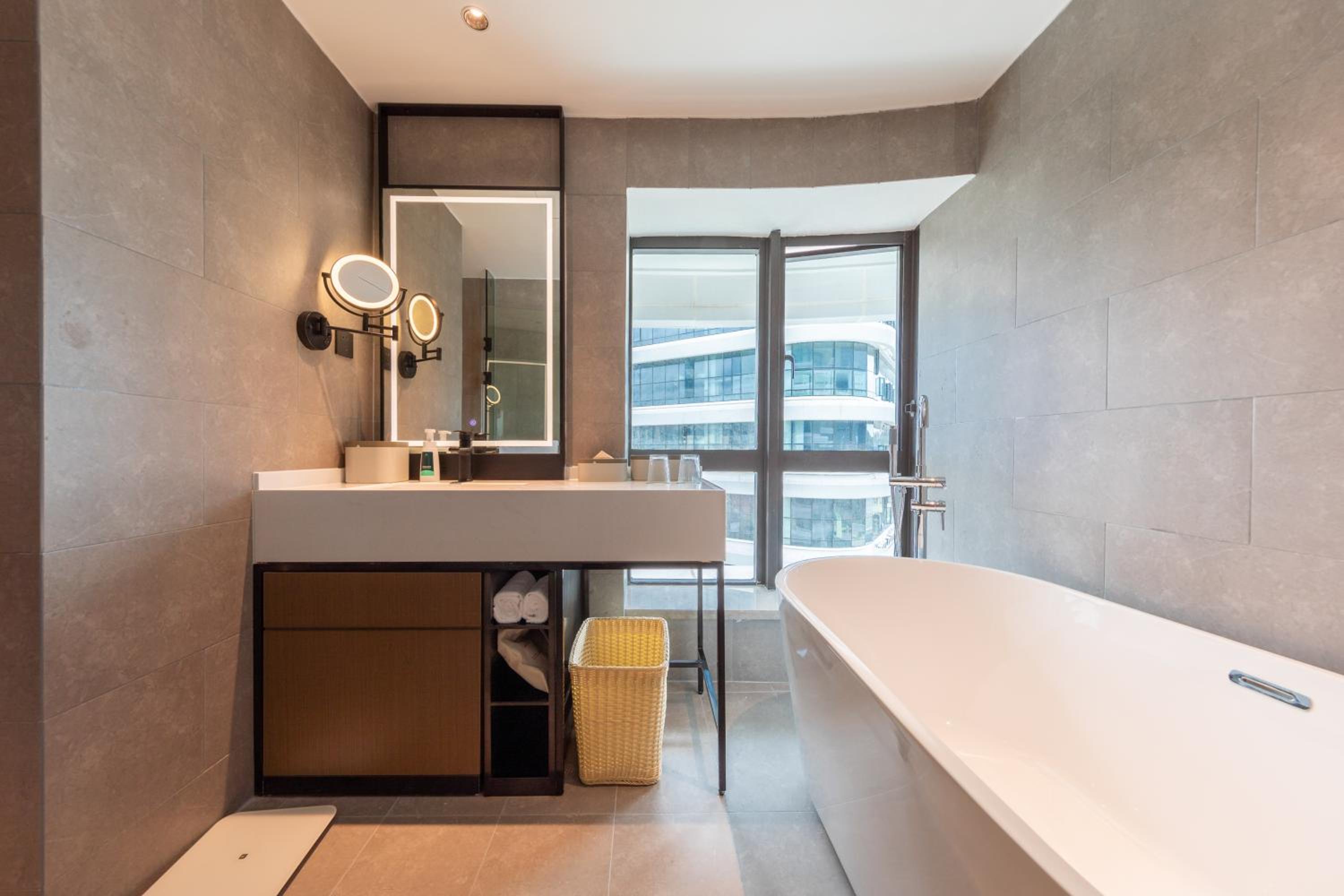 Jimu Double Room with Bathtub  photo 3
