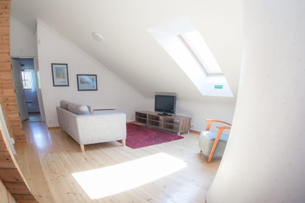 Apartment photo 1