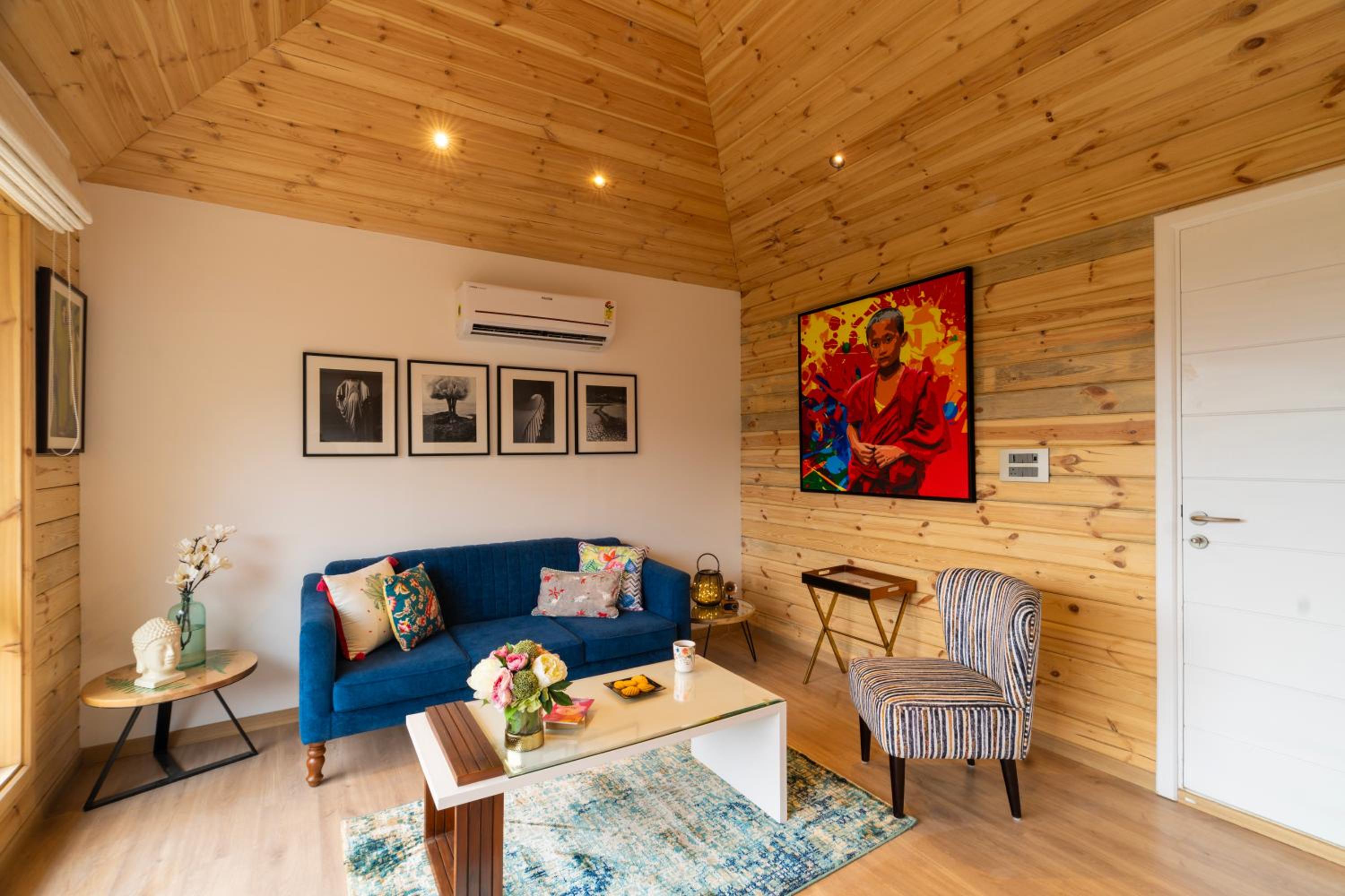 Amaraa - 1 Bedroom Chalet With Private Mountain View Balcony