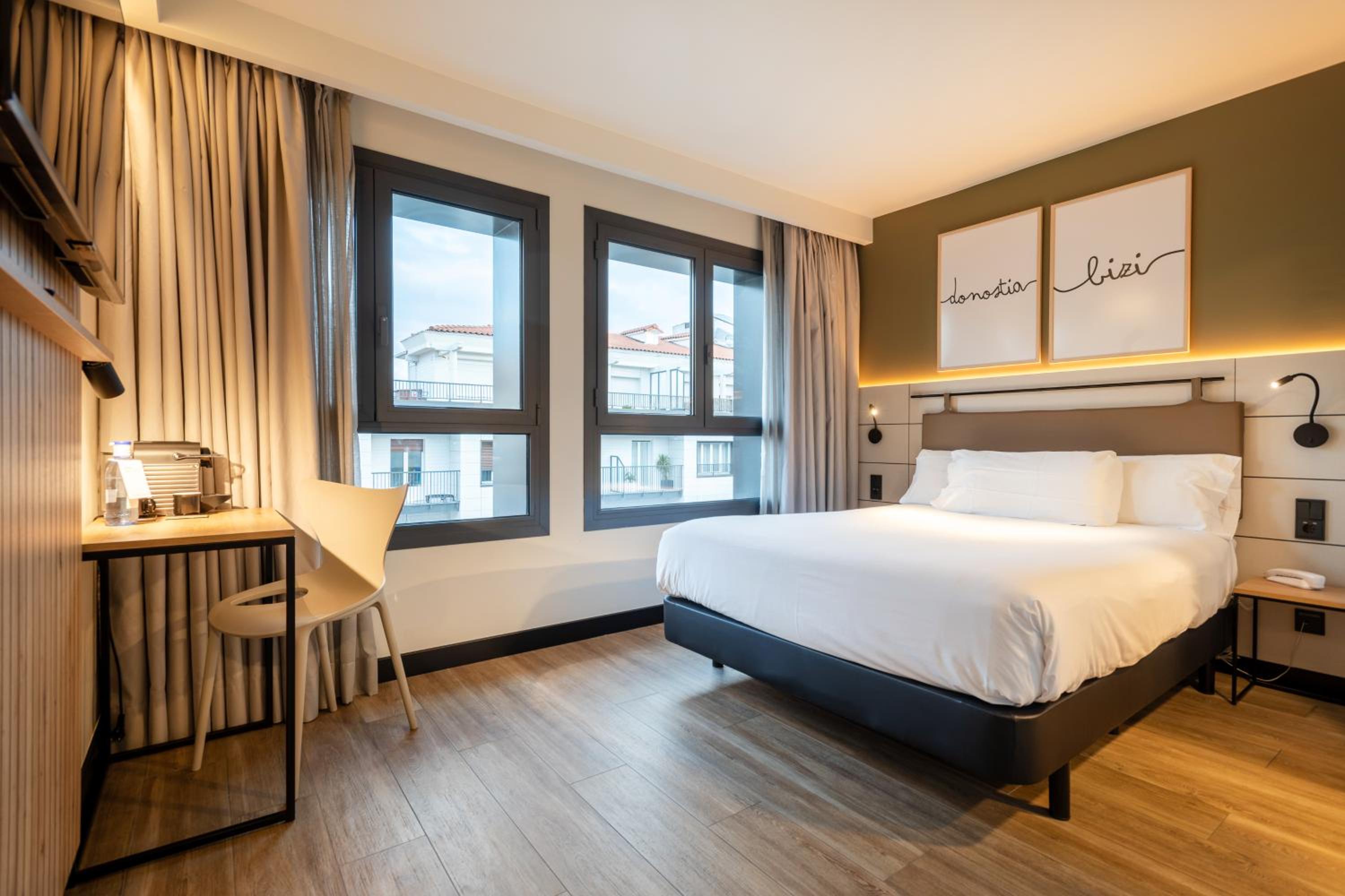Superior Double Room - Photo 1