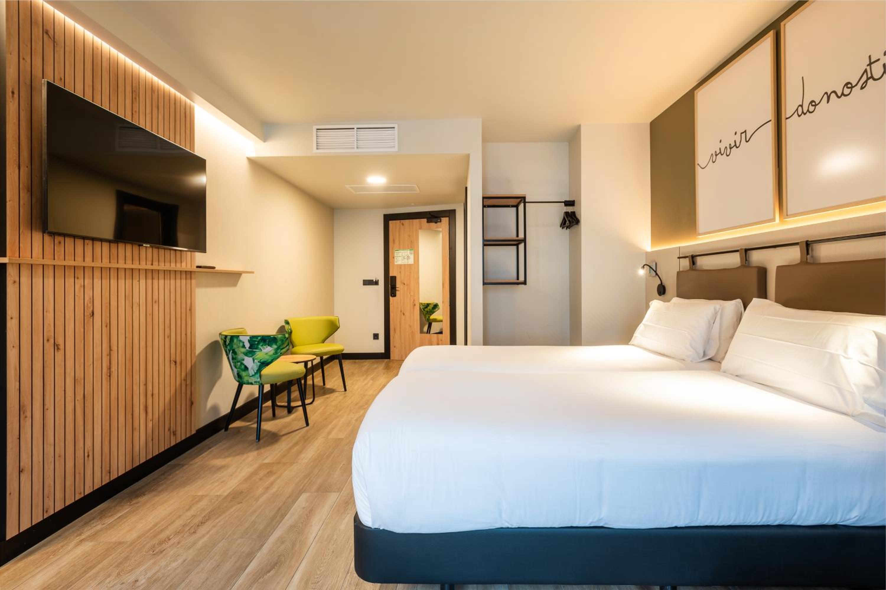 Superior Triple Room - Photo 6