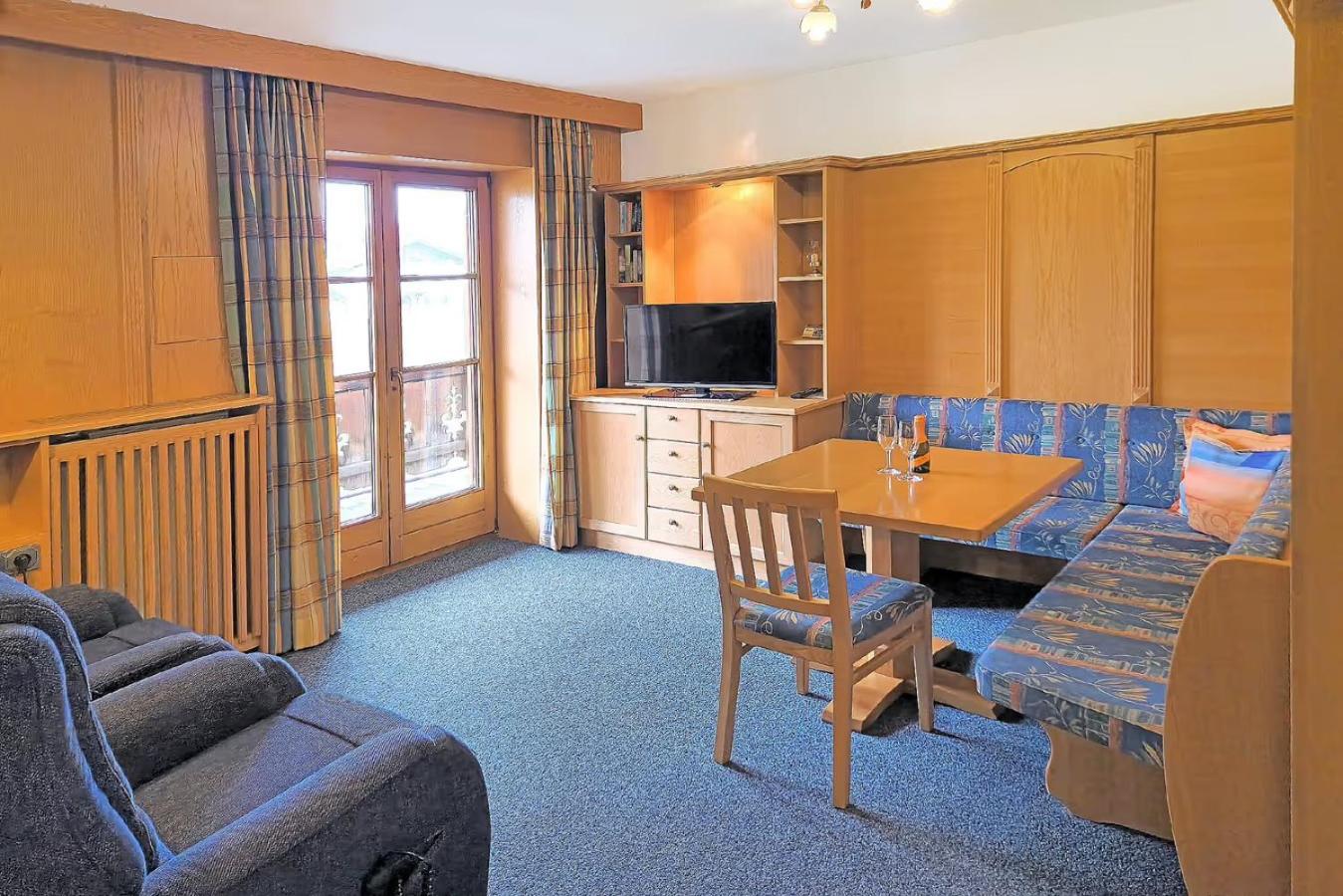Superior One-Bedroom Apartment with Balcony photo 1