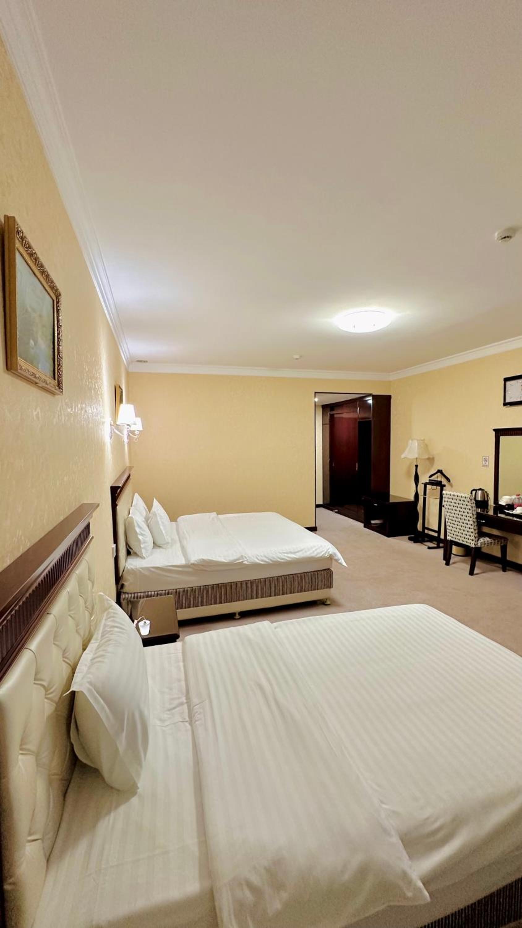 Suite (2 Adults)
