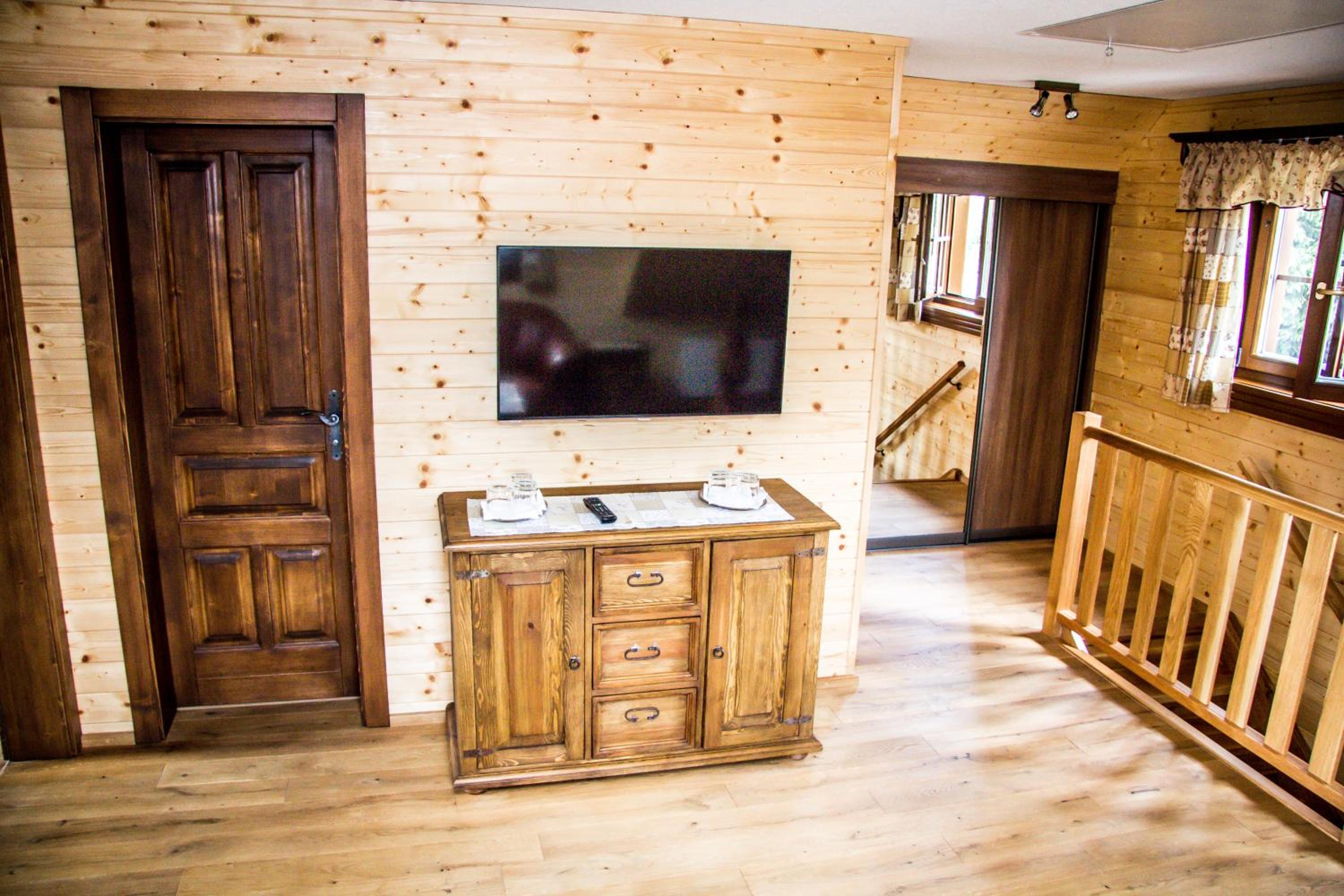 Two-Bedroom Apartment - Photo 4