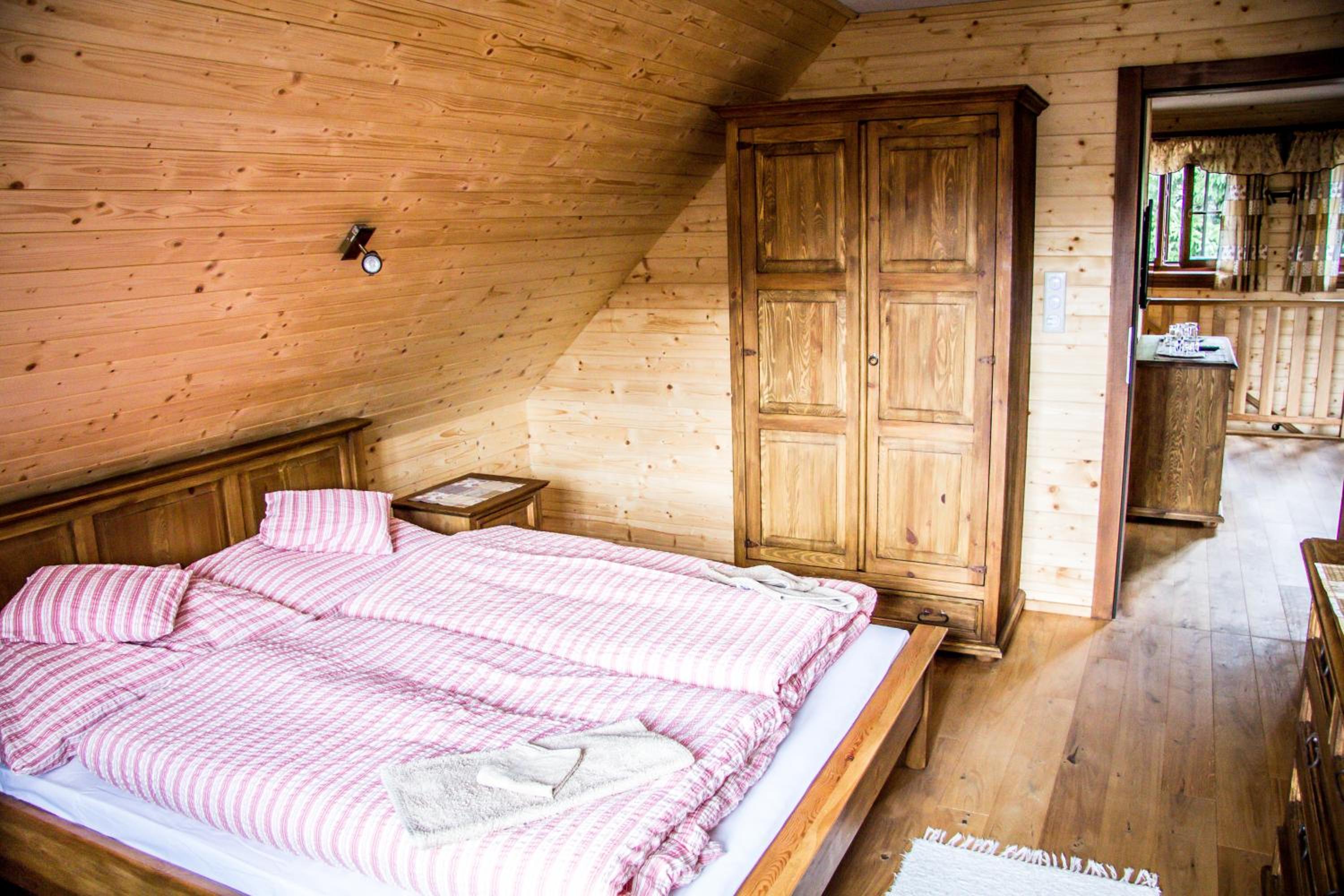 Two-Bedroom Apartment - Photo 9