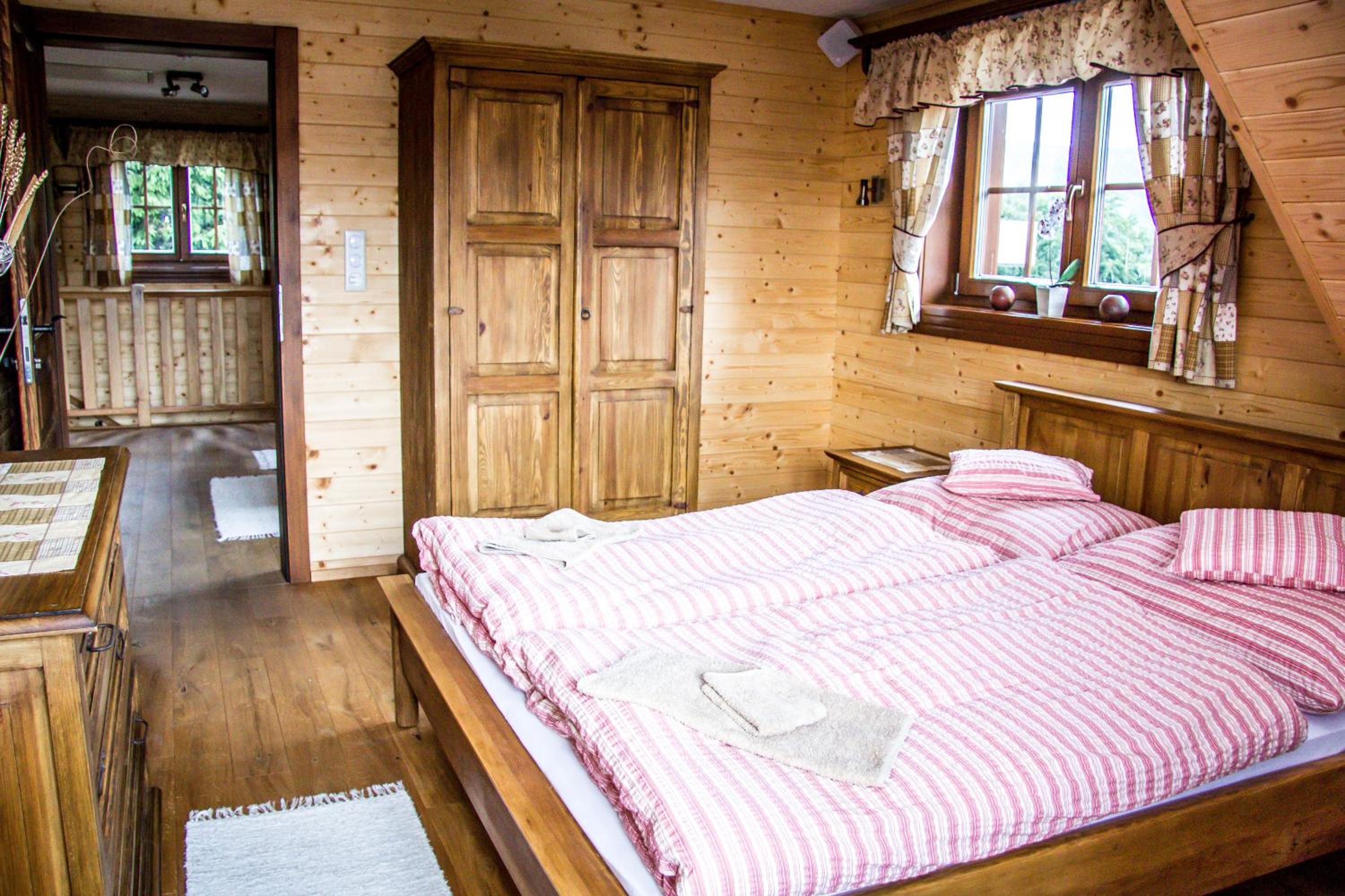 Two-Bedroom Apartment - Photo 12