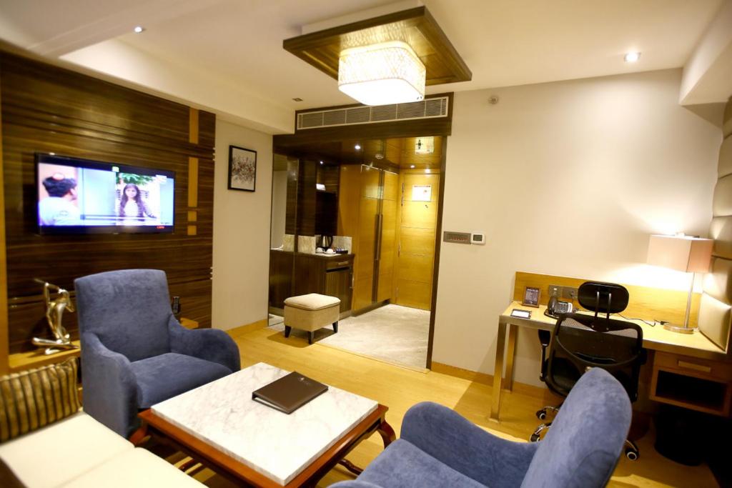 Suite photo 1