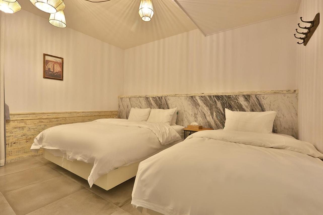 Suite twin photo 3