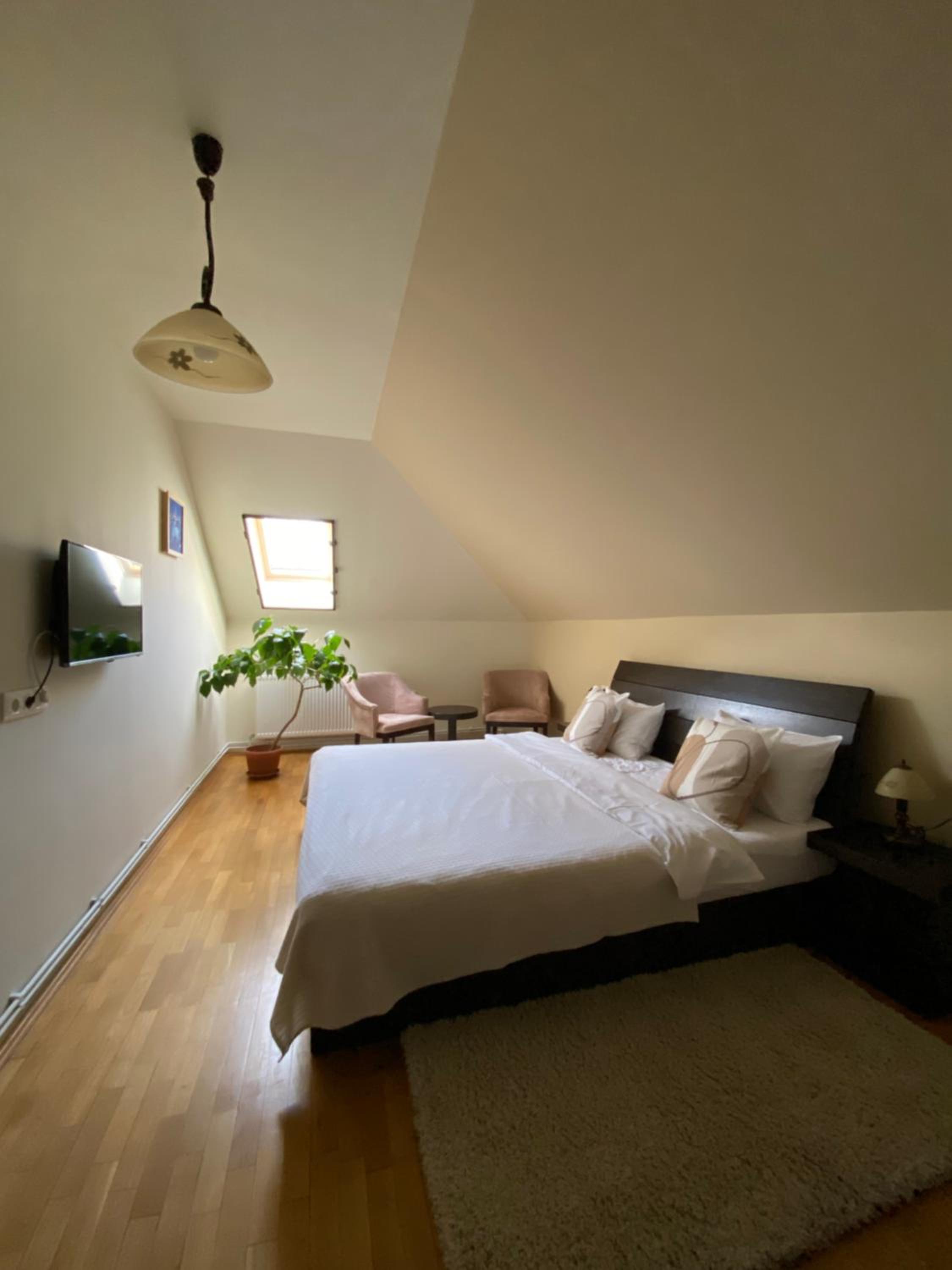 Apartment with Balcony - Photo 1