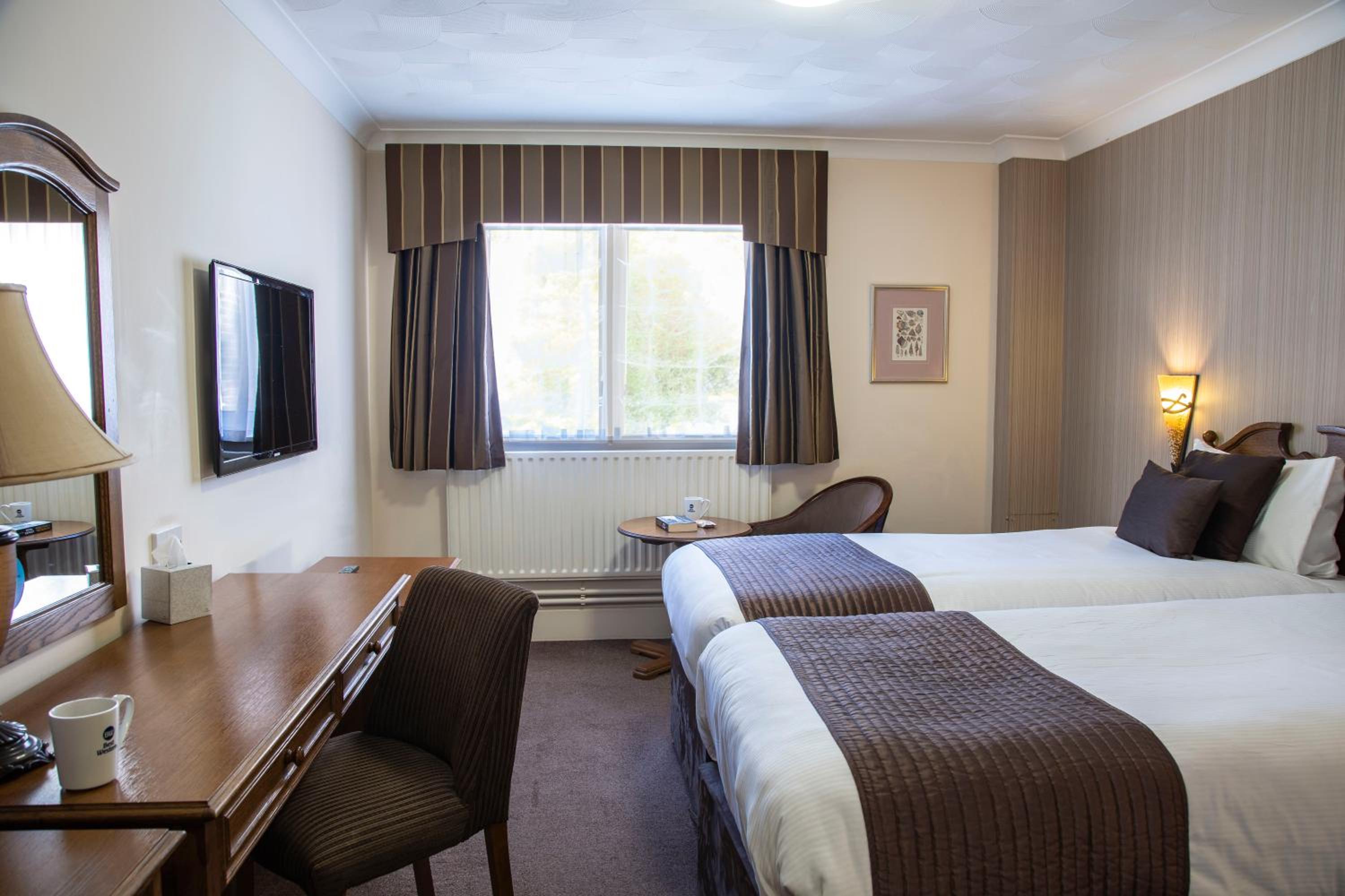 Standard Twin Room - Non-Smoking - Photo 7