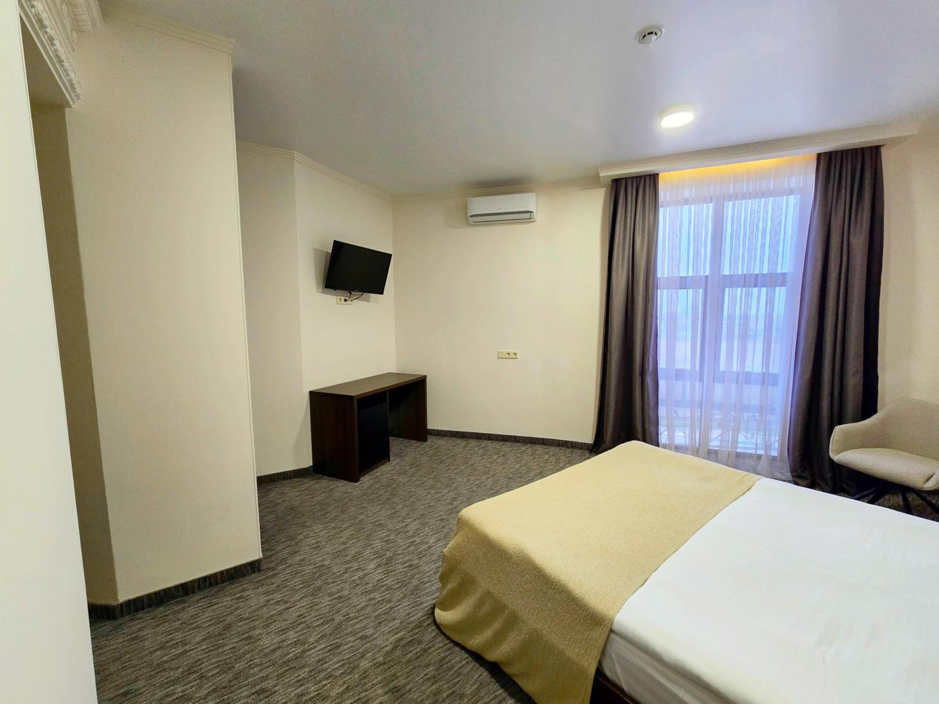 Economy Double Room