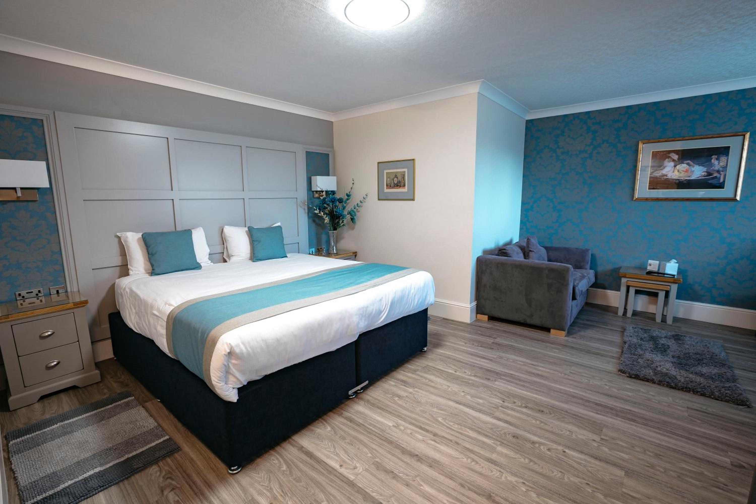 King Suite - Photo 5