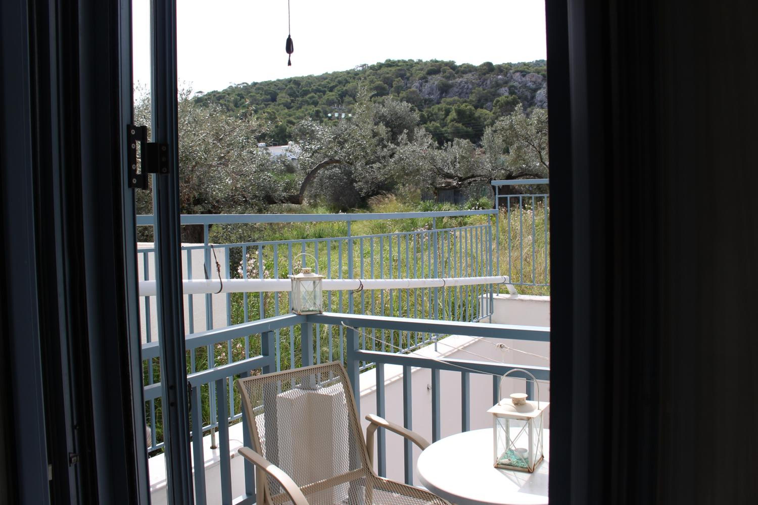 Triple Room with Balcony photo 3
