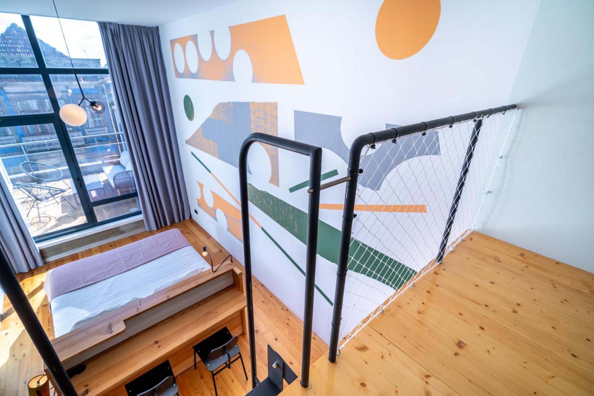 Maisonette Loft with Rooftop Terrace - Photo 10